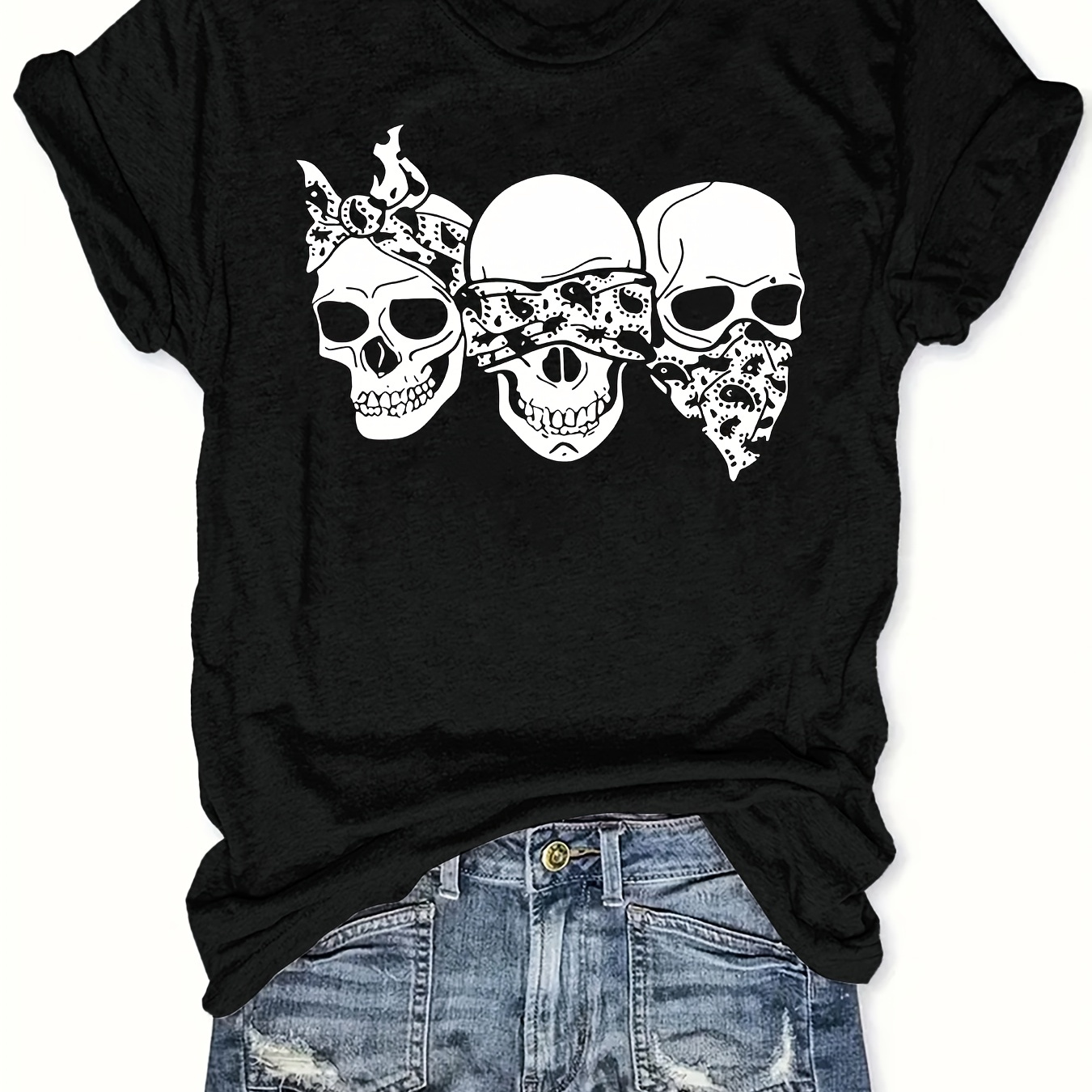 

Cartoon Skulls T-shirt: Relaxed, Round Neck, Short Sleeve, Polyester , Women' Top