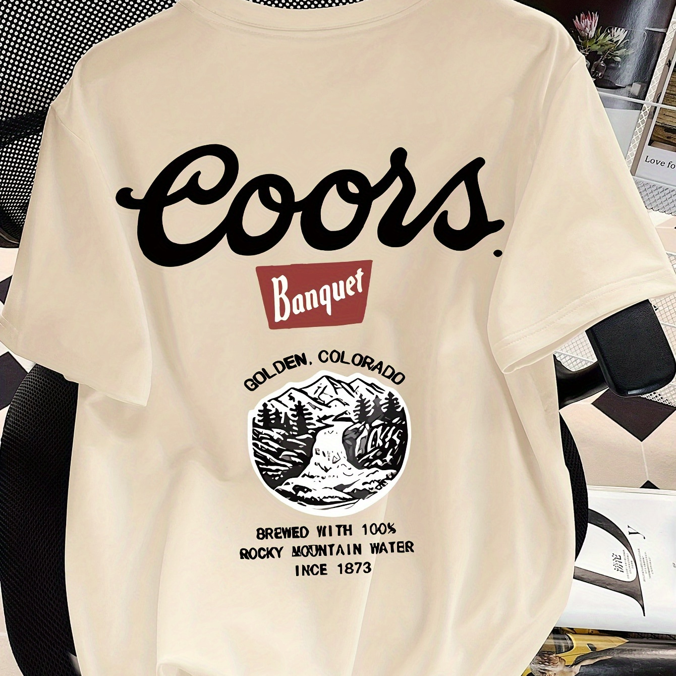 

Coors Banquet Logo Women's Crew Neck T-shirt Polyester Knit Fabric Solid Color Regular Length Summer Tee