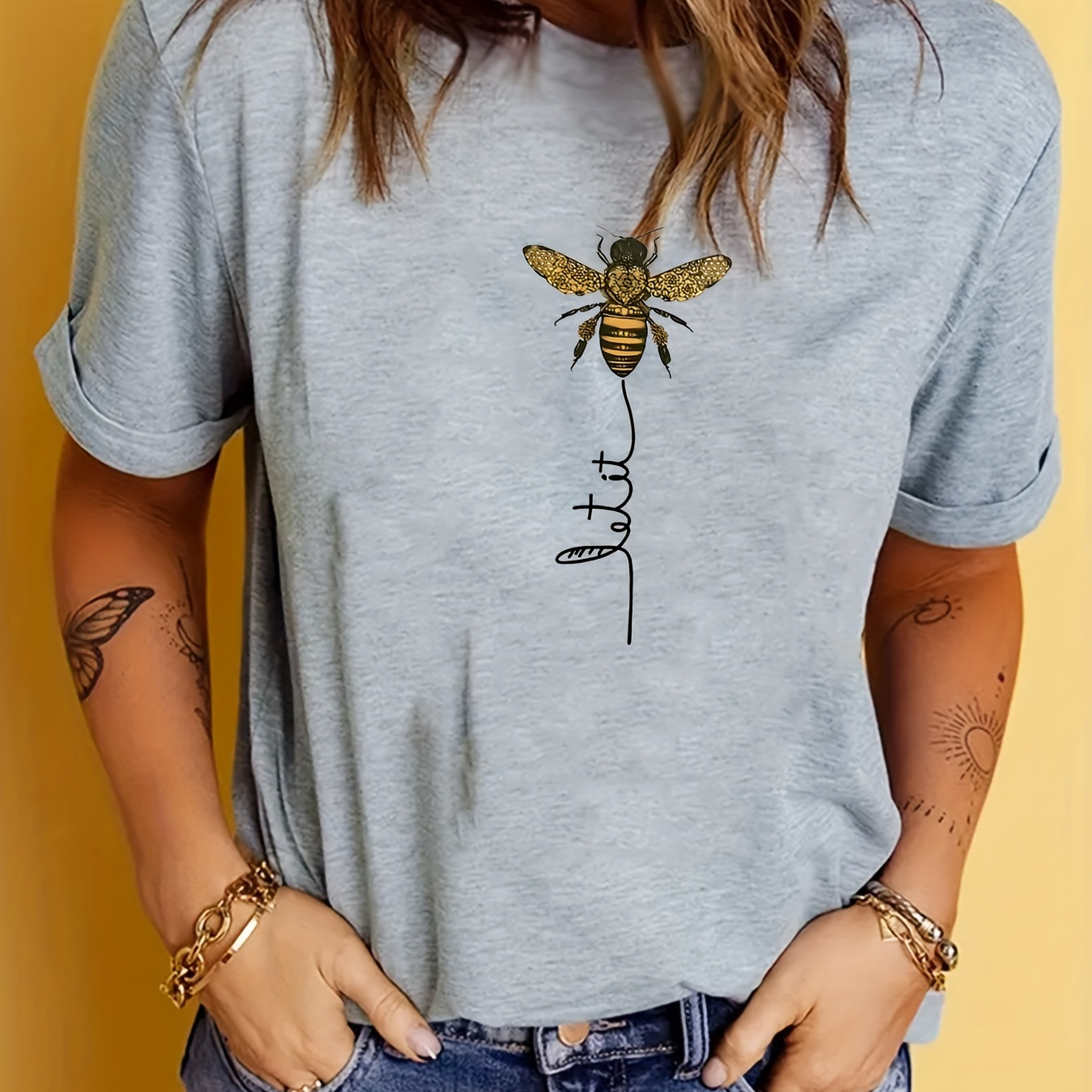 

Let It Bee Print T-shirt, Casual Short Sleeve Crew Neck Top For Spring & Summer, Women's Clothing