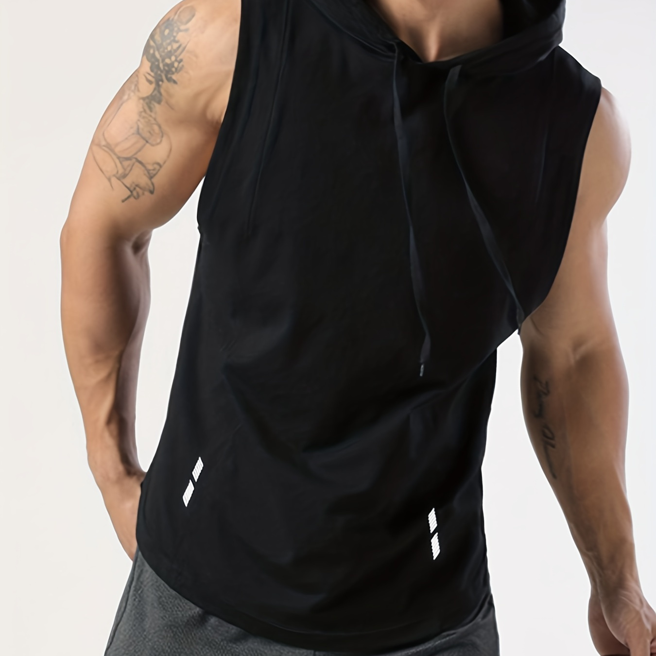 

Men's Sleeveless Drawstring Hooded Vest With Reflective Patterns Activewear Tank Top For Gym Workout