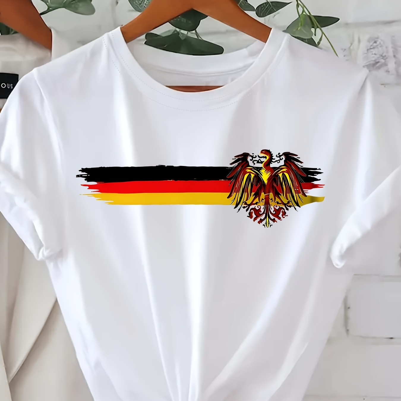 

Women's Patriotic German Flag & Eagle Graphic Tee - Casual Short Sleeve Crew Neck T-shirt, Breathable Polyester , Machine Washable