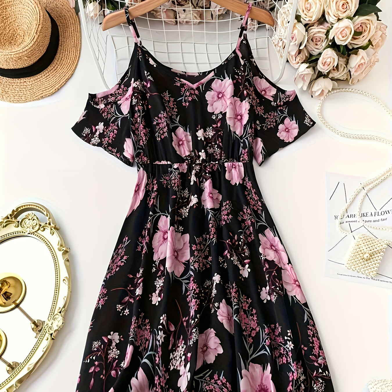 

Plus Size Floral Print Cold Shoulder Dress, Elegant V Neck Short Sleeve Dress For Spring & Summer, Women's Plus Size Clothing