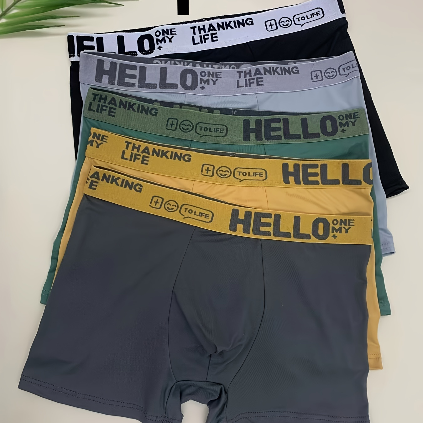 

Random 1/3 Men's Hello Men's Underwear, Suitable For Men's Flat Angle Shorts, Casual Plain Men's Underwear Comfortable, Soft And Breathable Men's Flat Angle Underwear