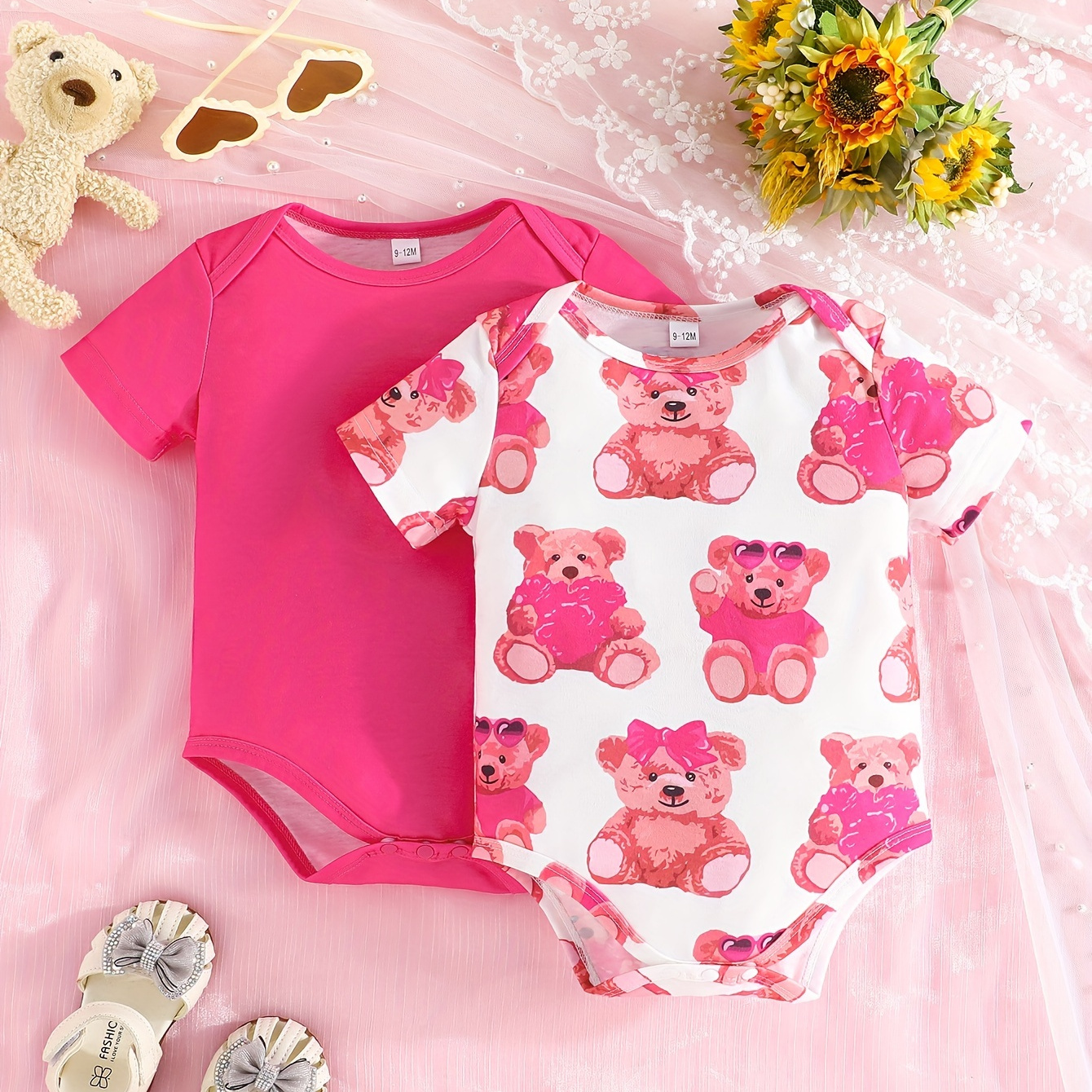 

2pcs Baby Girls Short Sleeve Bear Print + Solid Crew Neck Casual Triangle Bodysuit For Summer