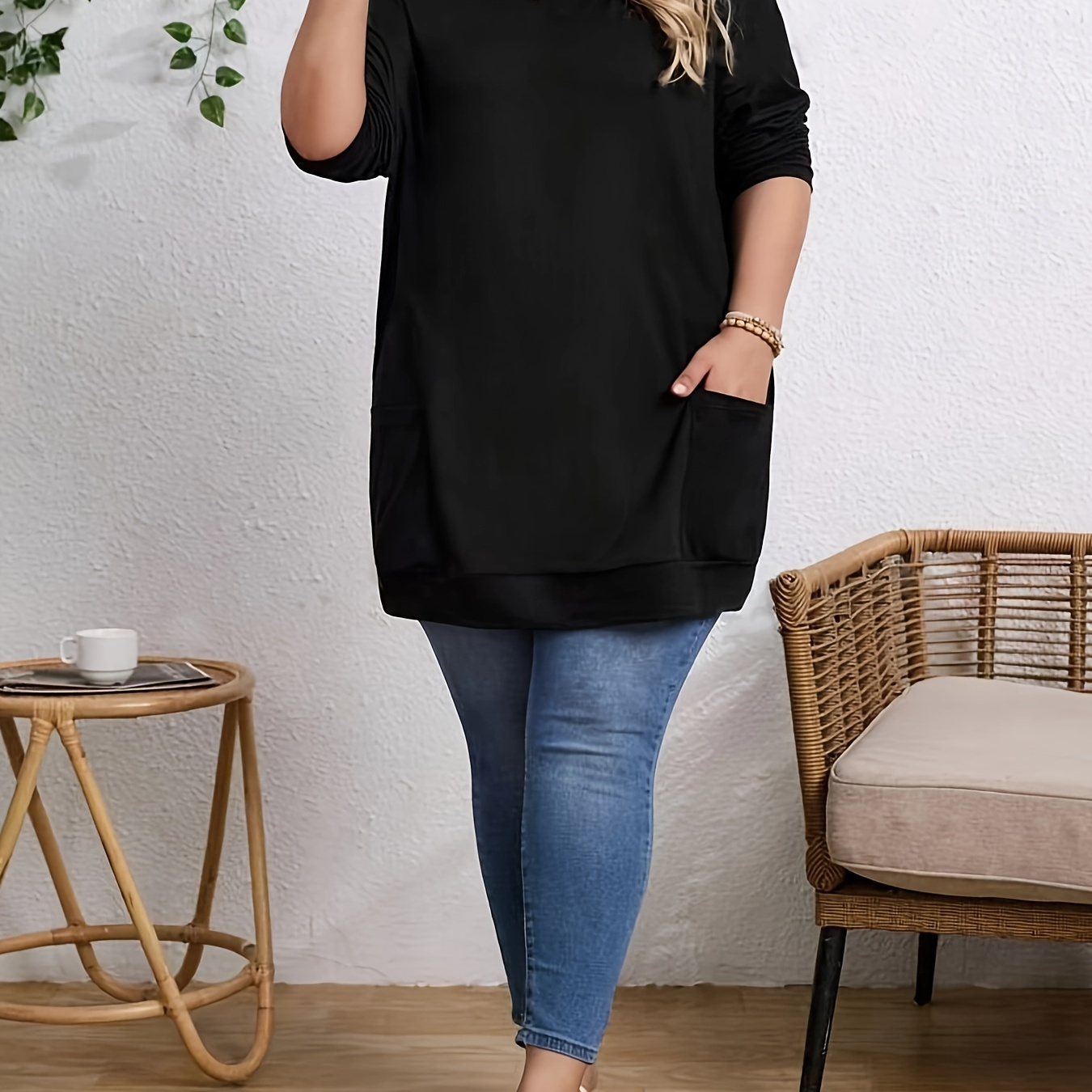 

T-shirt décontracté à poche grande taille | Mélange polyester et élasthanne pour femmes | T-shirt à manches longues à col rond avec extensibilité moyenne | Haut en de couleur unie pour toutes les