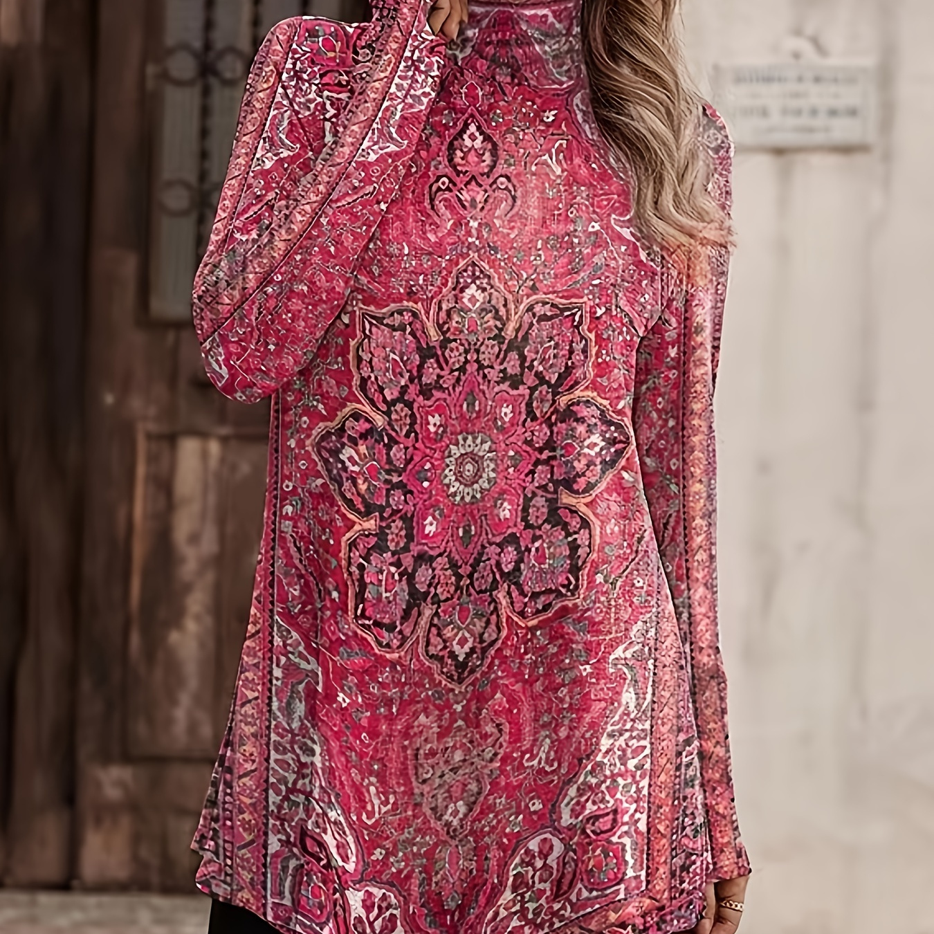 

Plus Size Boho Top, Women's Plus Arabesque Print Long Sleeve High Neck Asymmetric Hem Tunic Top
