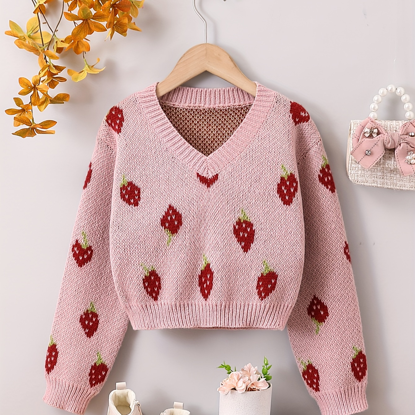 

Strawberry Pattern V-neck Sweater For Girls, Comfy Crew Neck Long Sleeve Knit Jumper Top Winter/ Fall Clothing