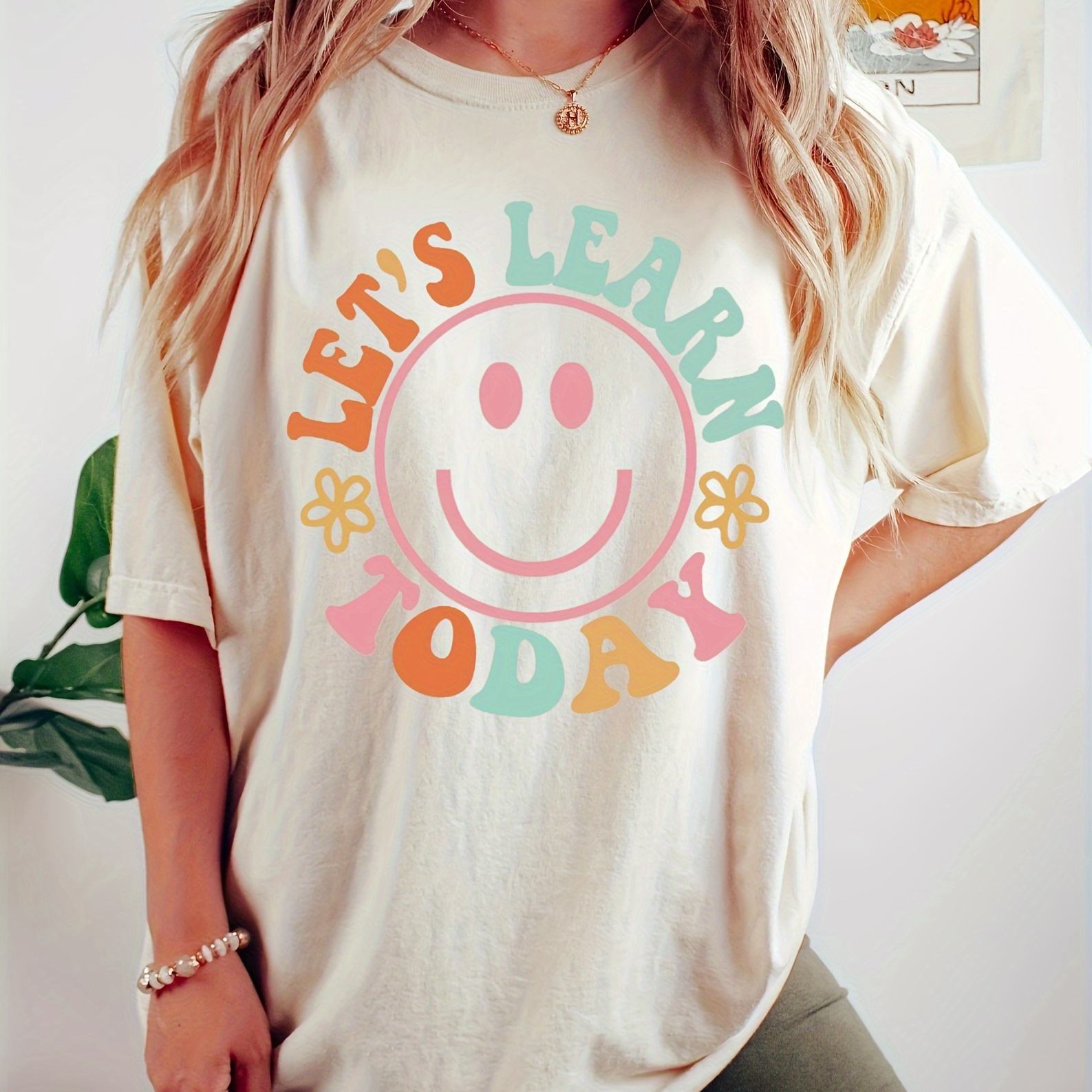 

Letter & Smile Face Print T-shirt, Casual Short Sleeve Crew Neck Top, Women's Clothing