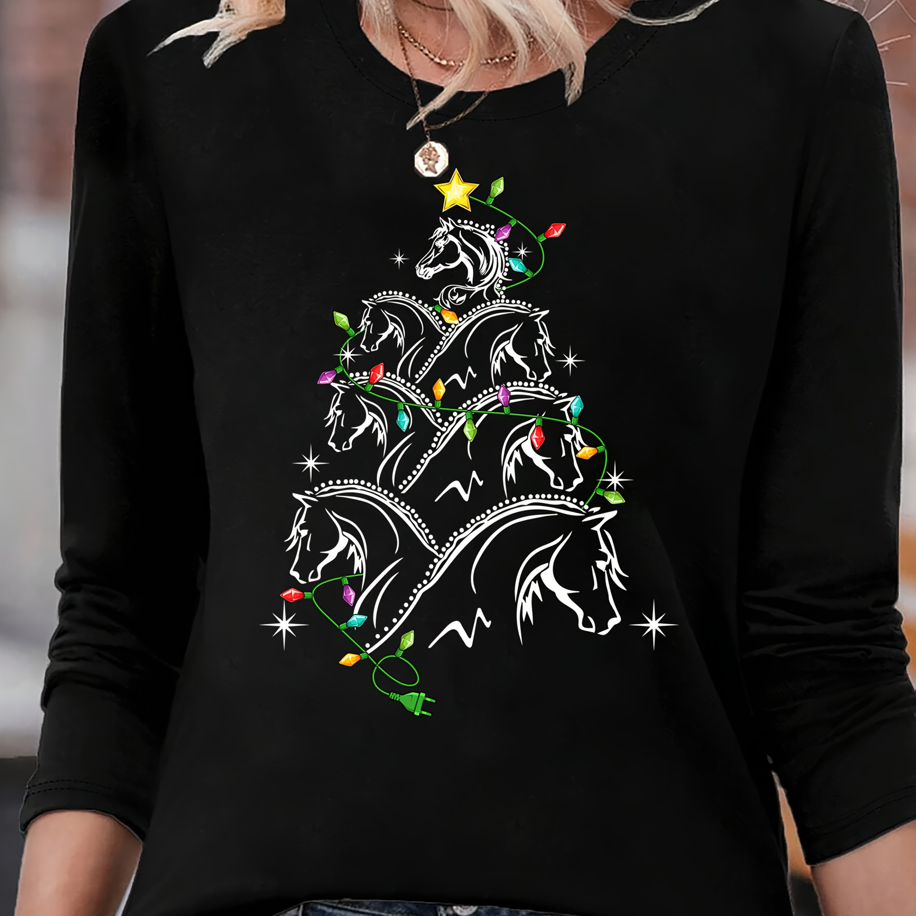 

1pc Women's Christmas Tree Horse Print Long Sleeve Crew Neck T-shirt - Casual Knit Polyester Top For All