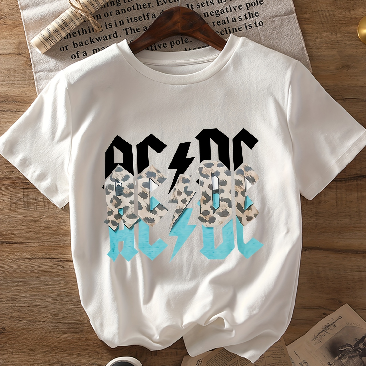 

Ac/ Print T-shirt, Casual Crew Neck, Polyester Knit Fabric With Spandex, Regular Length, Leopard Pattern, For All