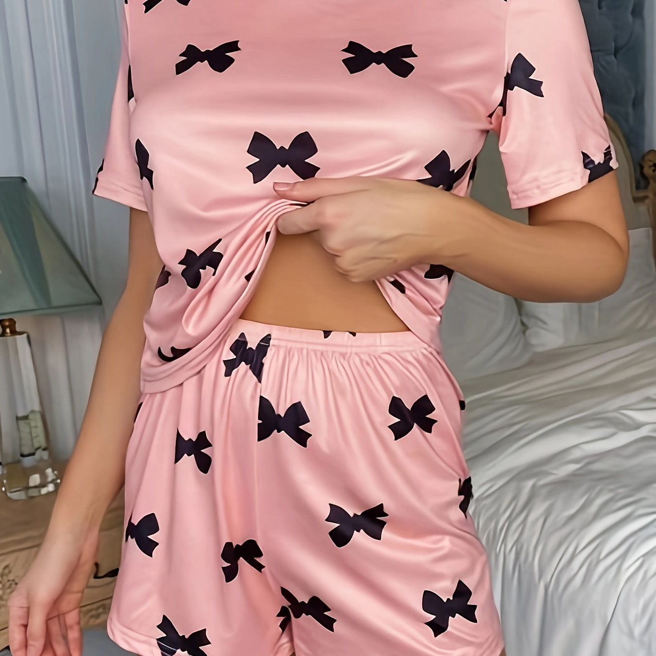 

Bow Print Pajamas Set, Short Sleeve Crew Neck Top & Shorts, Women's Sleepwear & Loungewear