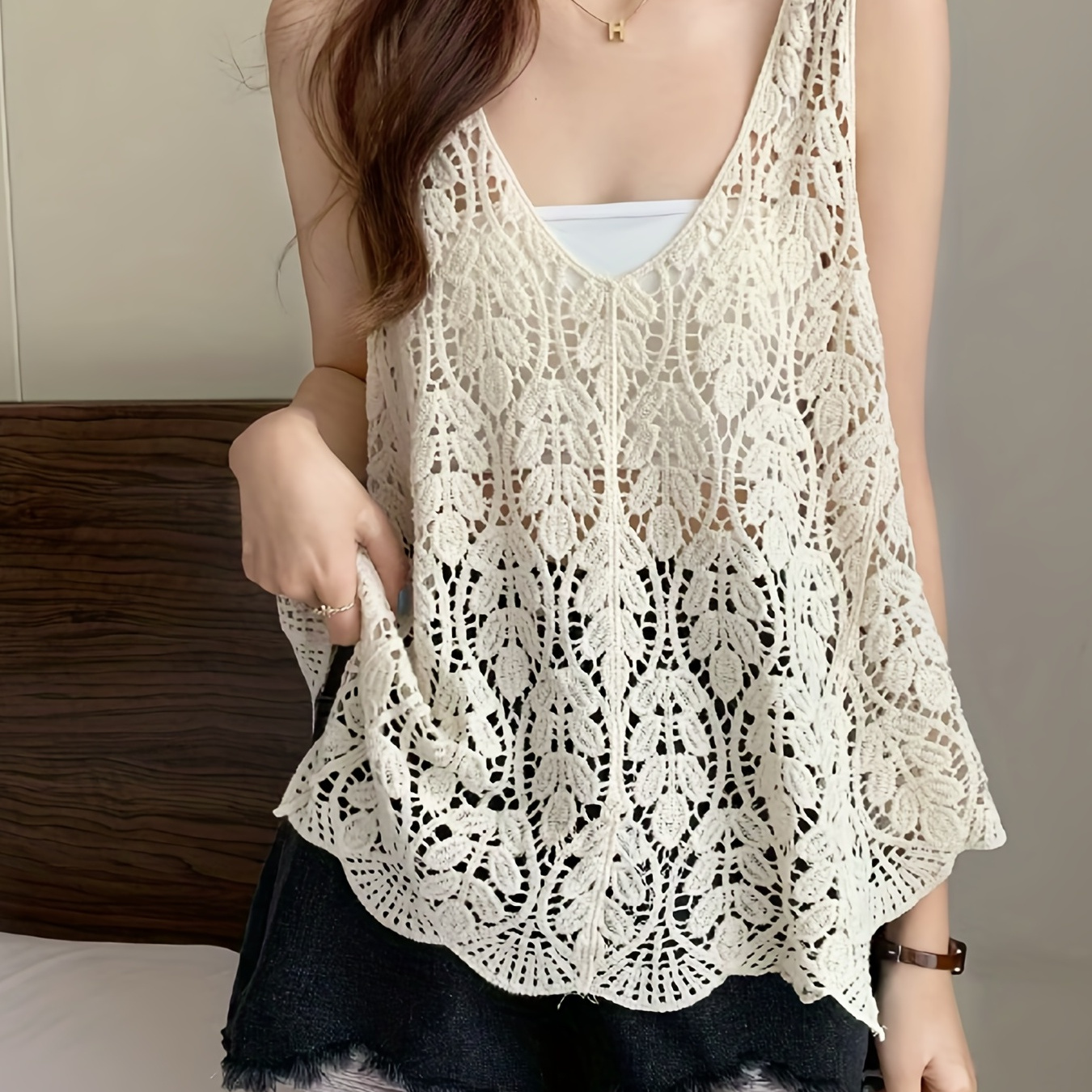 

Crochet Leaves Pattern Knitted Top, Casual Beach Wear Sleeveless Summer Top, Women's Clothing