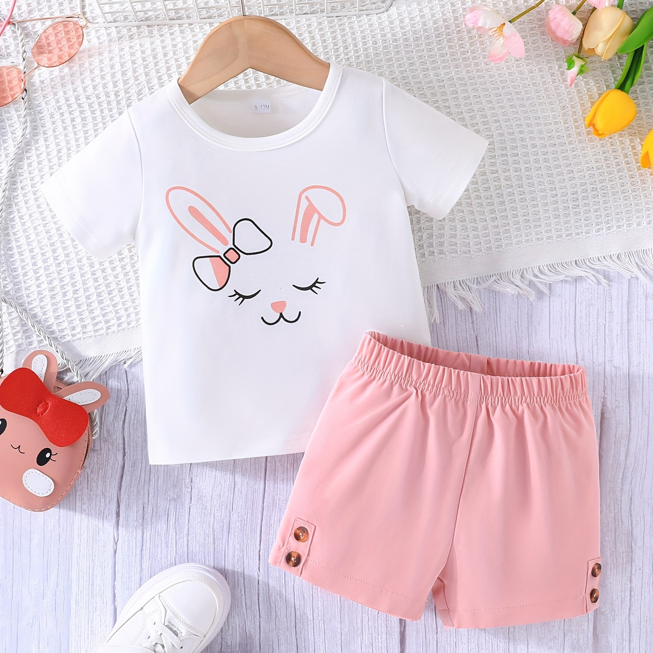 

2 pièces Ensemble Bébé Fille, Mignon Printemps Été Nouveau Mignon Lapin Imprimé T-shirt Couleur Unie Taille Élastique Short Ensemble