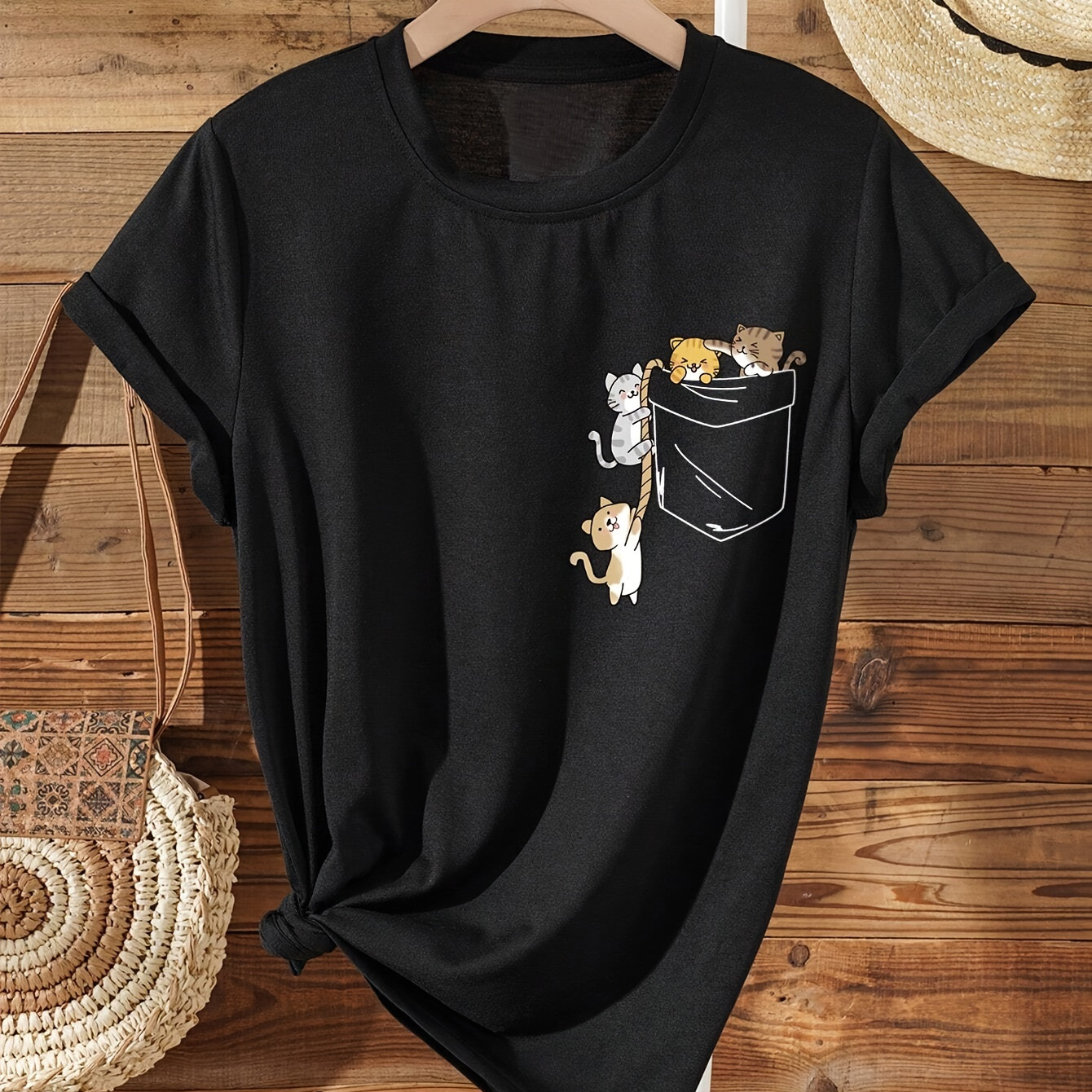 

Cute Cat Print Crew Neck T-shirt, Casual Short Sleeve T-shirt For Spring & Summer, Women's Clothing