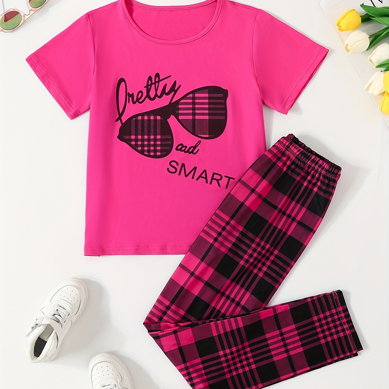 

2pcs Sunglasses Letter Pattern Round Neck Short Sleeve Sweatshirt & Plaid Pants Set, Comfy Outfits For Girls Sports Autumn Clothes