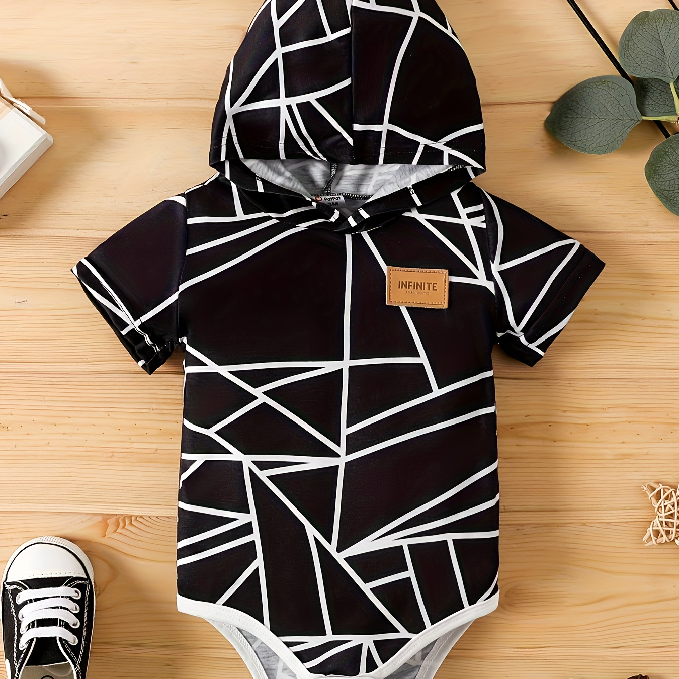 

Infant's Color Clash Geometric Pattern Print Hooded Bodysuit, Comfy Short Sleeve Onesie, Baby Boy's Clothing