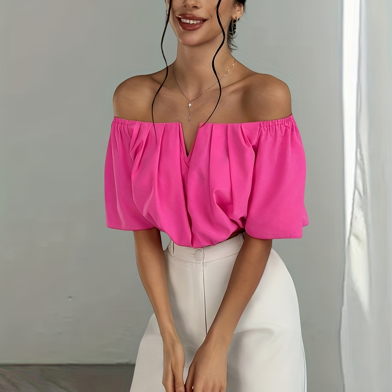 

Blouse courte à encolure dégagée et épaules dénudées, élégante pour le printemps et l'été, vêtements pour femmes.