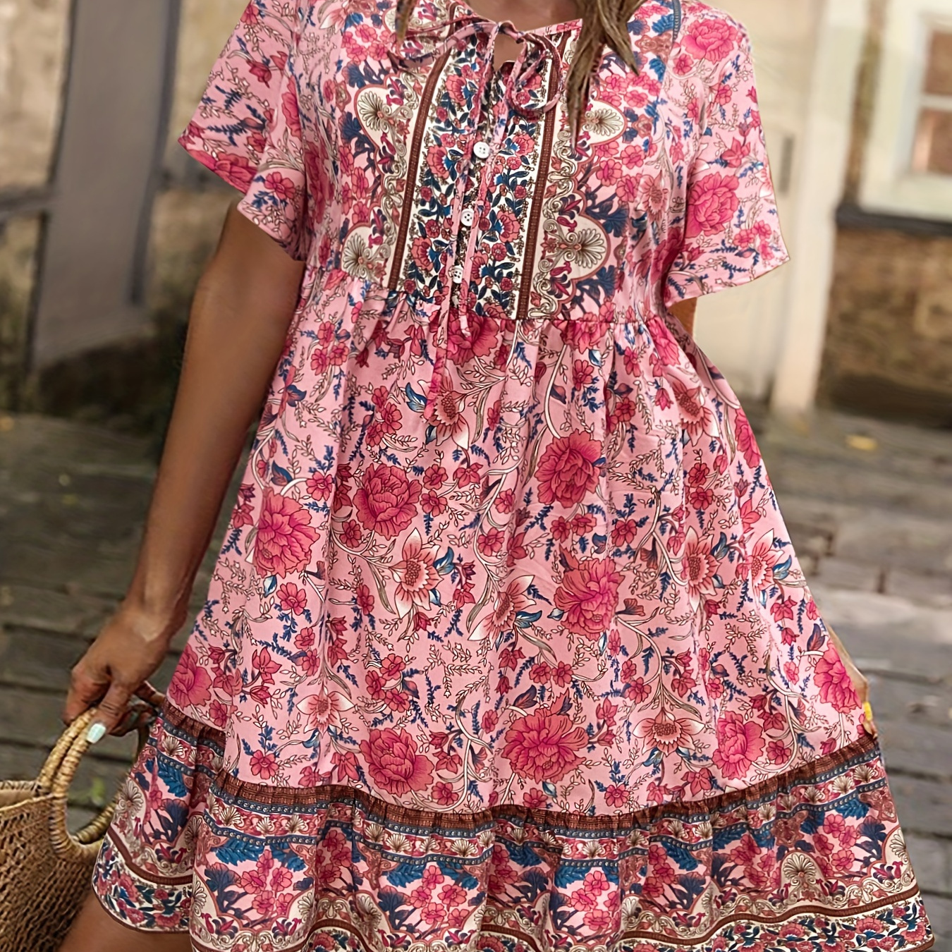 

Plus Size Floral Print Ruffle Hem Dress, Vacation Tie Front Short Sleeve Dress For Spring & Summer, Women's Plus Size Clothing
