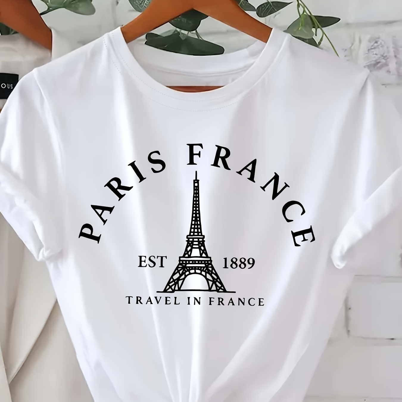 

Eiffel Tower Print T-shirt, Short Sleeve Crew Neck Casual Top For Summer & Spring, Women's Clothing