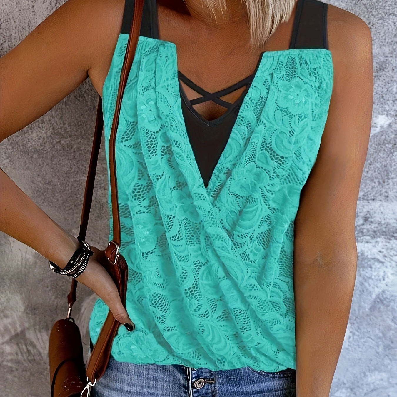

Contrast Lace Cold Shoulder Top, Casual Cut Out Sleeveless Tank Top For Summer, Women's Clothing
