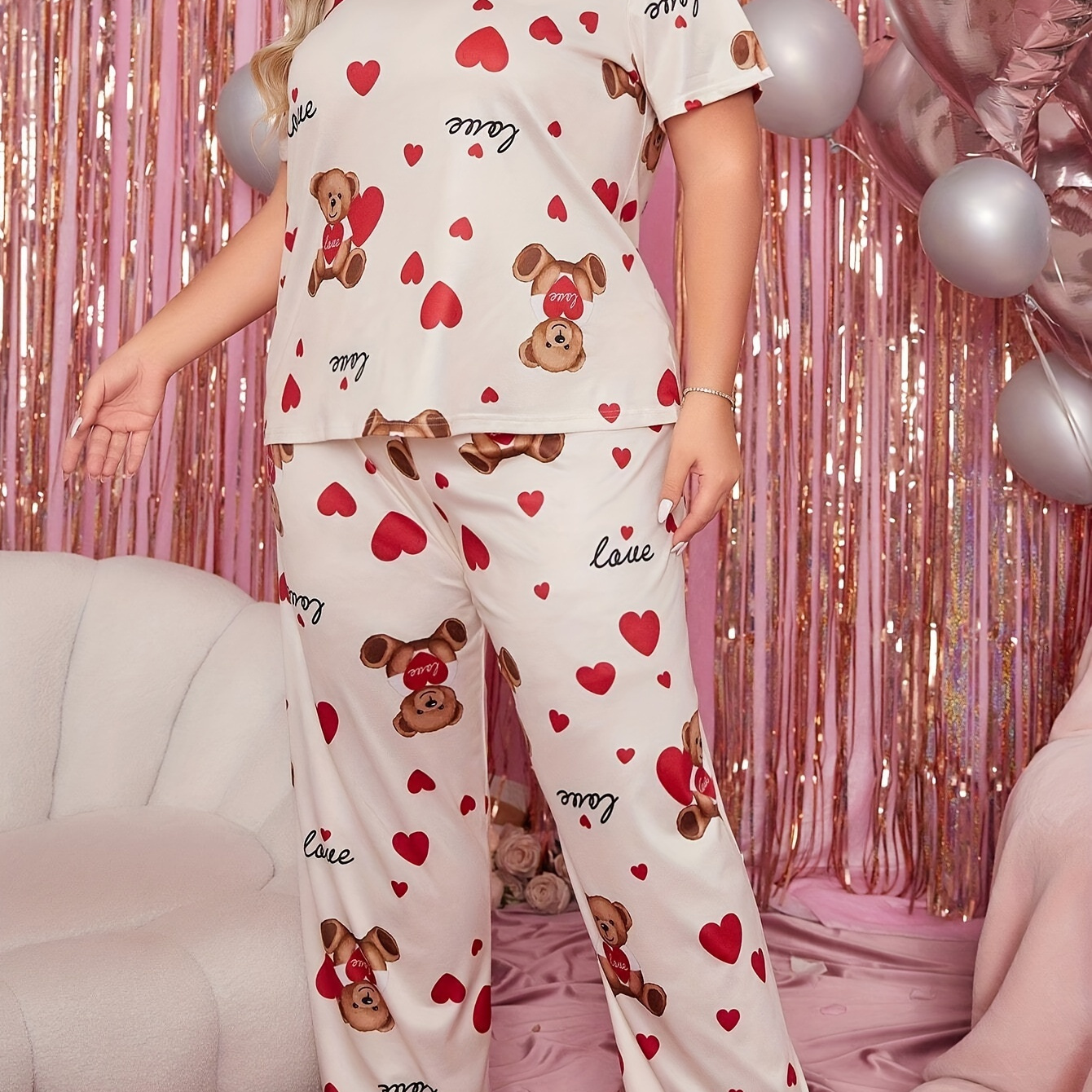 

Women's Plus Cute Pajamas Set, Plus Size Heart & Teddy Bear Print Short Sleeve Top & Pants Lounge 2 Piece Set