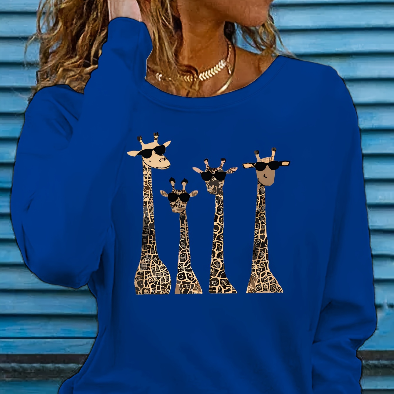 

Giraffe Print T-shirt, Long Sleeve Crew Neck Casual Top For Spring & Fall, Women's Clothing