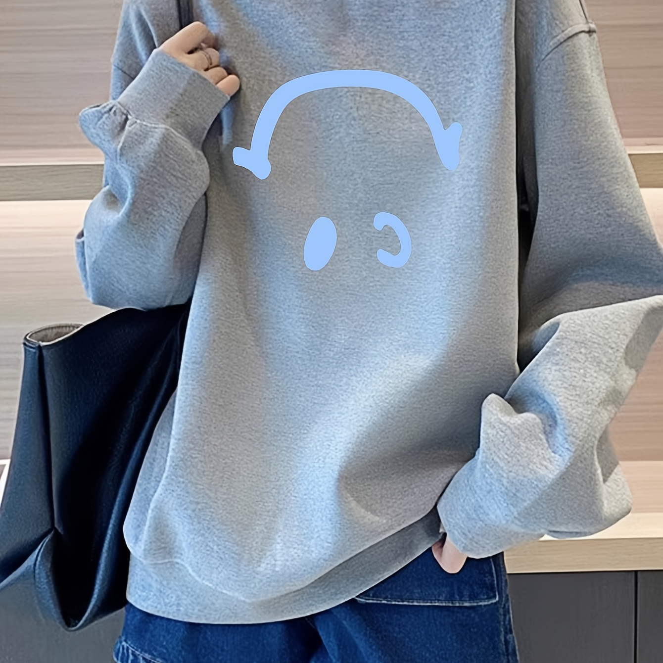 

Women's Casual Cotton Blend Sweatshirt, Loose Fit, Round Neck, Cartoon Print, Long Sleeve, Regular Length, Polyester Lining, Korean Style, Pullover Top For