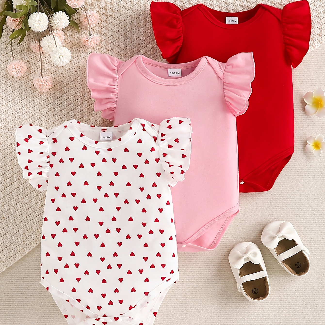 

3pcs Baby's Solid Color & Heart Full Print Triangle Bodysuit, Casual Cap Sleeve Romper, Toddler & Infant Girl's Onesie For Summer, As Gift