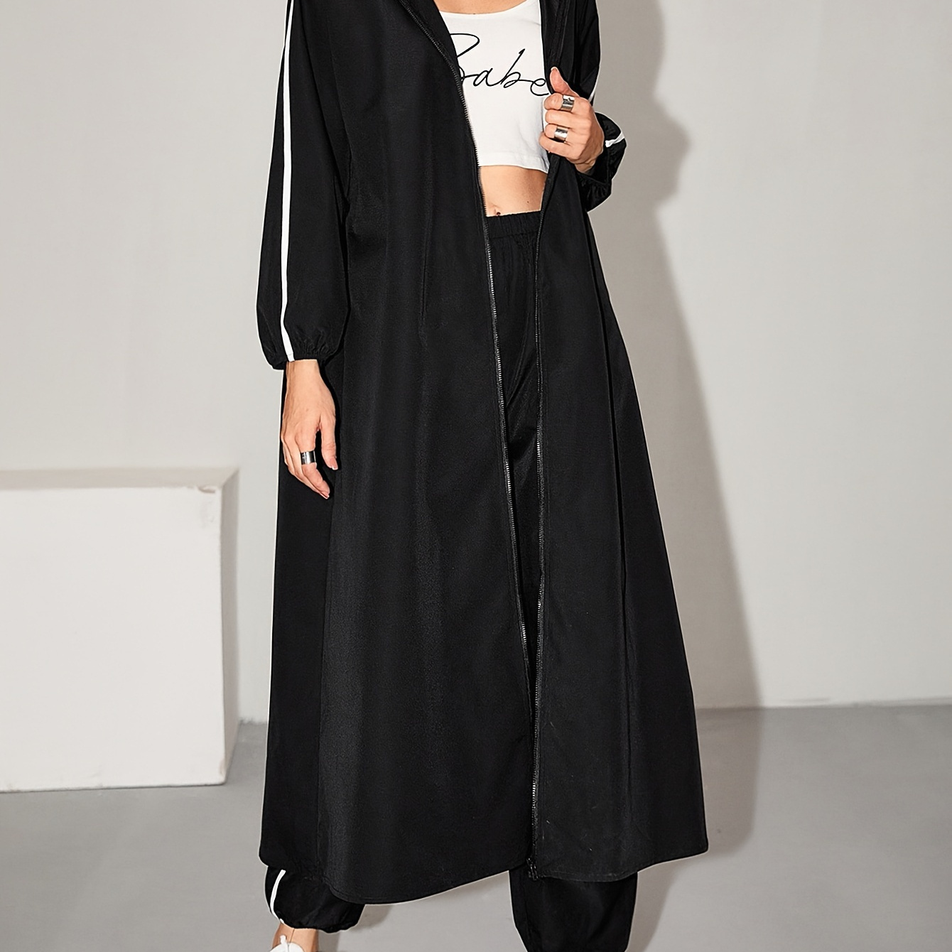 

Drop Shoulder Side Zip Front Coat & Pants