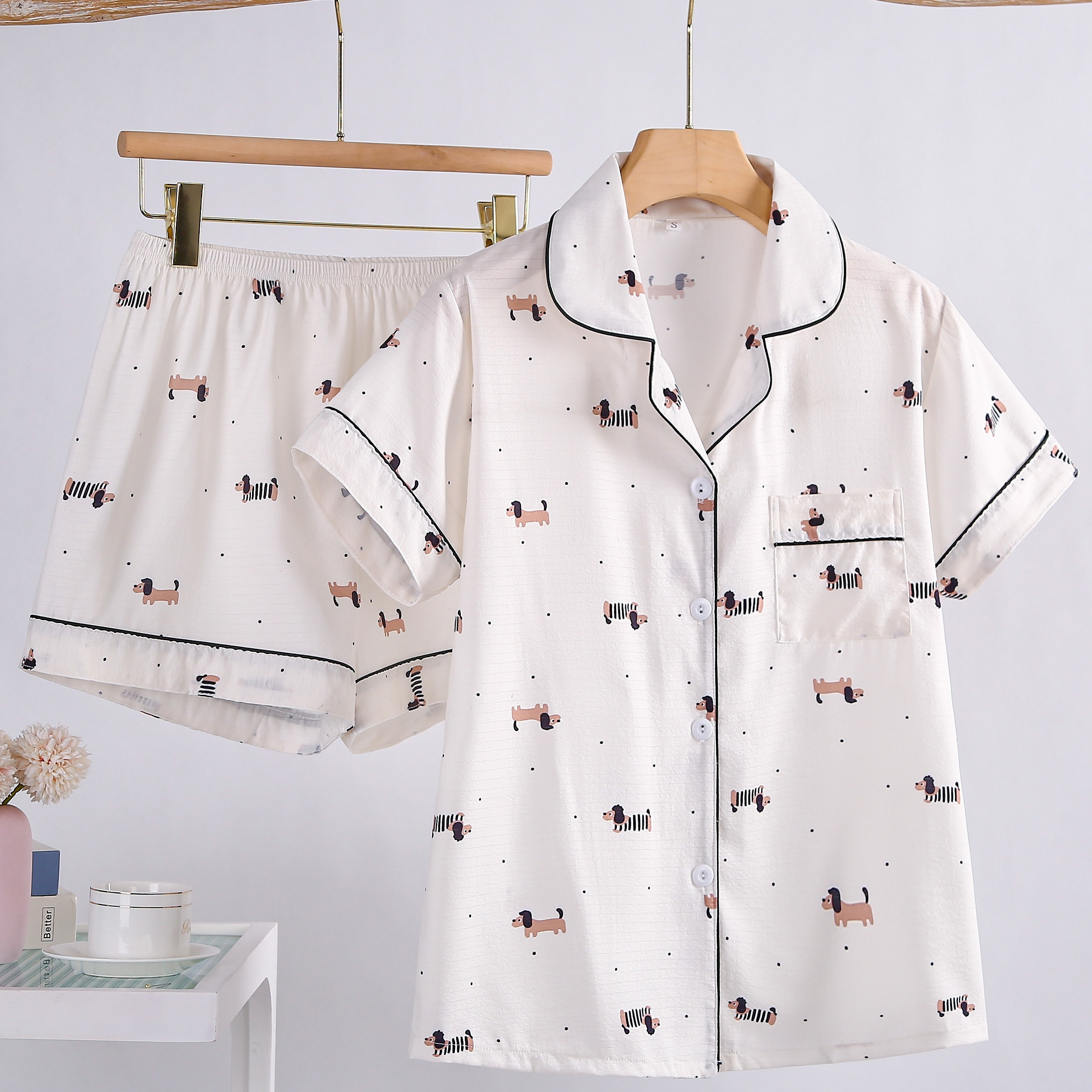 

2pcs Cute Puppy Print Women's Outdoor Four-season Pajama Set, Textured Woven Fabric, Short-sleeved Lapel Cardigan Top And Loose Shorts, Casual Four-season Women's Pajama And Home Clothes Set