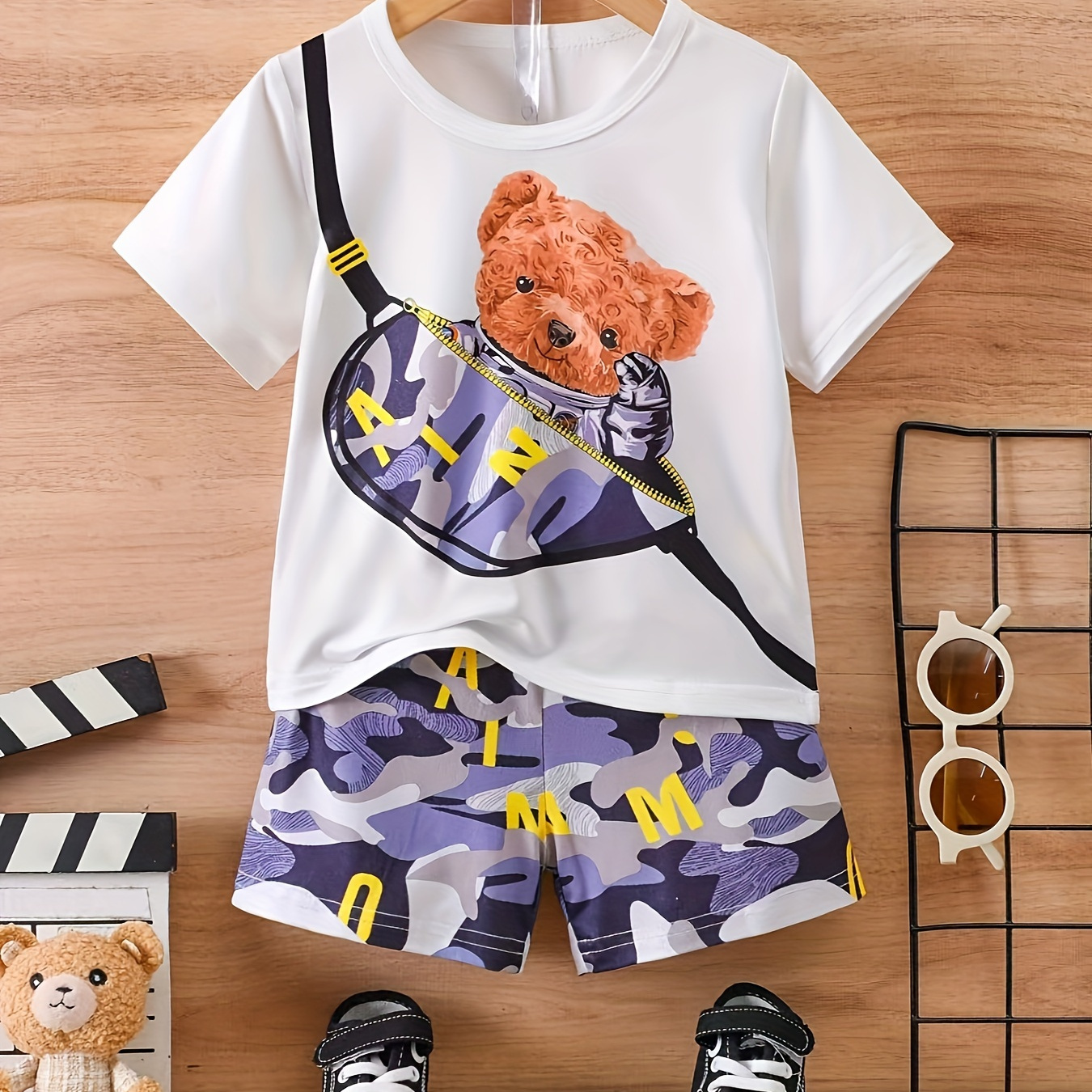 

2pcs Toddler's Astronaut Bear Bag Print Short Sleeve Set, T-shirt & Camo Pattern Shorts, Baby Boy's Clothes