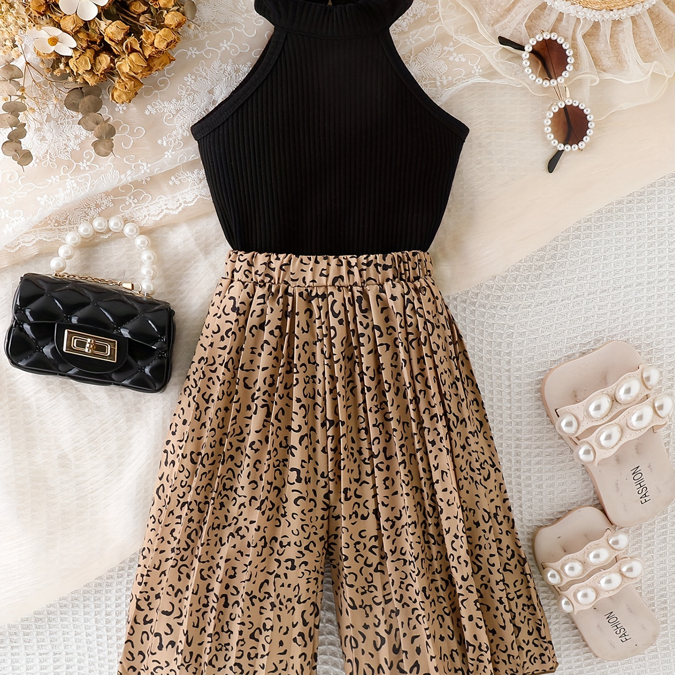 

2pcs Infant & Toddler's Trendy Leopard Pattern Outfit, Halter Neck Top & Pleated Wide Leg Pants, Baby Girl's Clothes