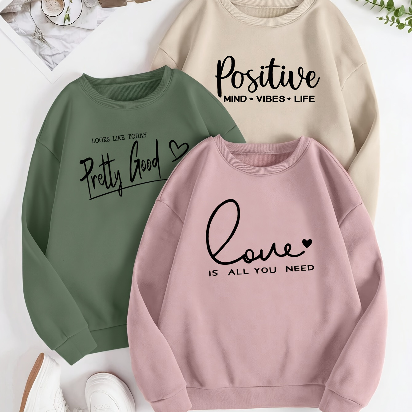 

Ensemble de 3 sweat-shirts décontractés pour femmes, en polyester tricoté, col rond, pull à capuche tendance avec de lettres pour /hiver