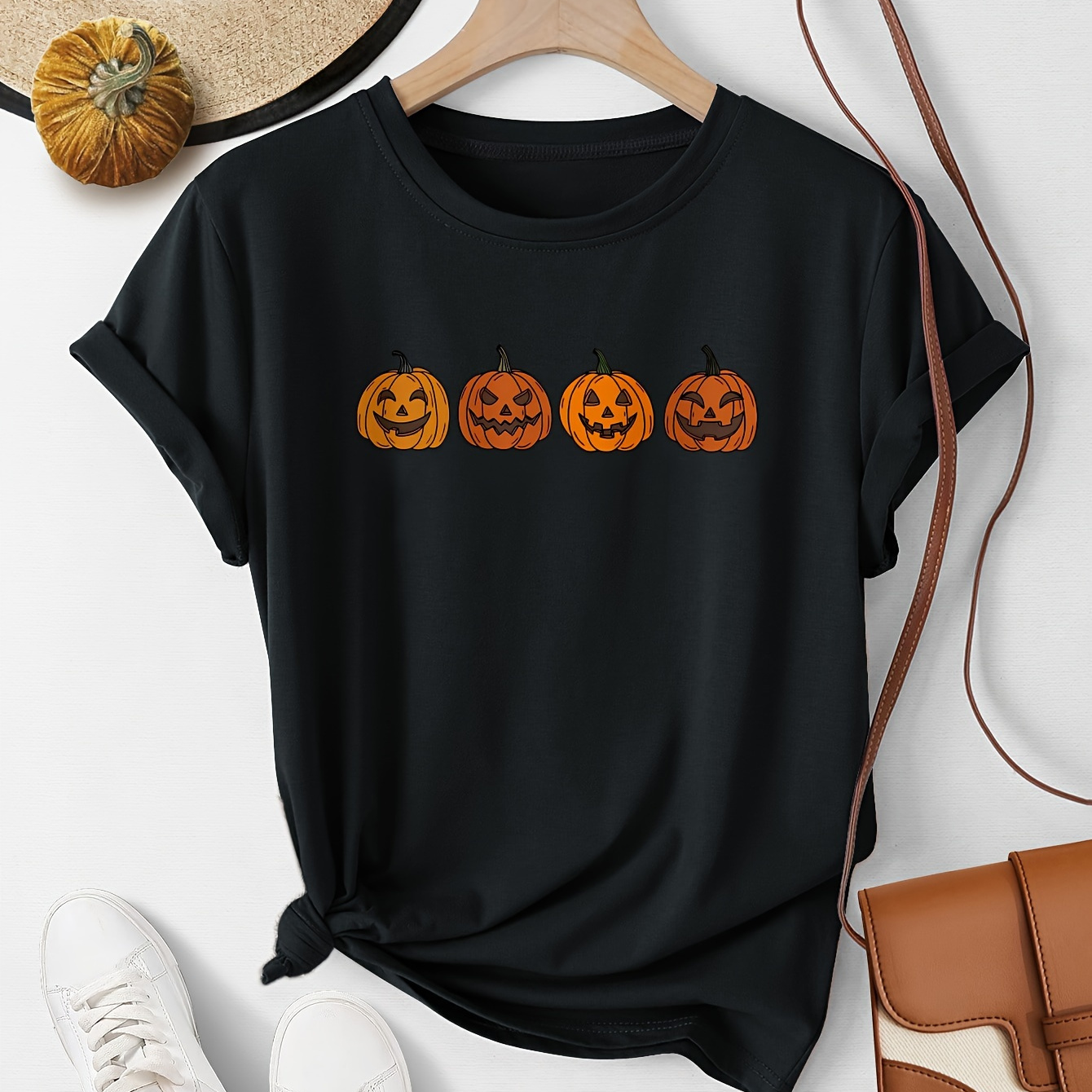 

Halloween 4 Pumpkin Face Print Fashion Retro Style Women's Summer Casual Sports Style Top, Round Neck Short Sleeve T-shirt