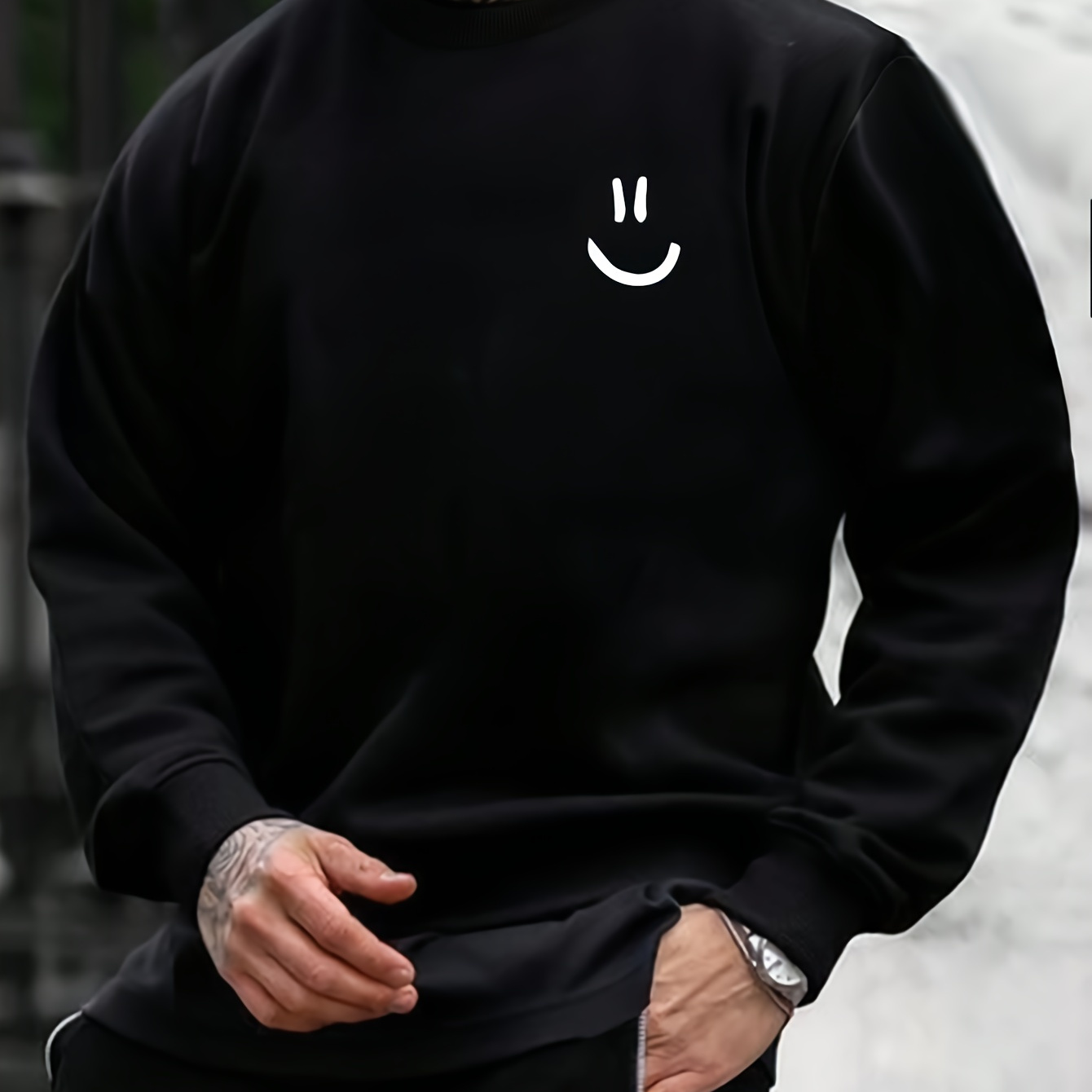 

Men's Casual Crew Neck Sweatshirt With Smile Print, Long Sleeve, Knitted Fabric, Regular Fit