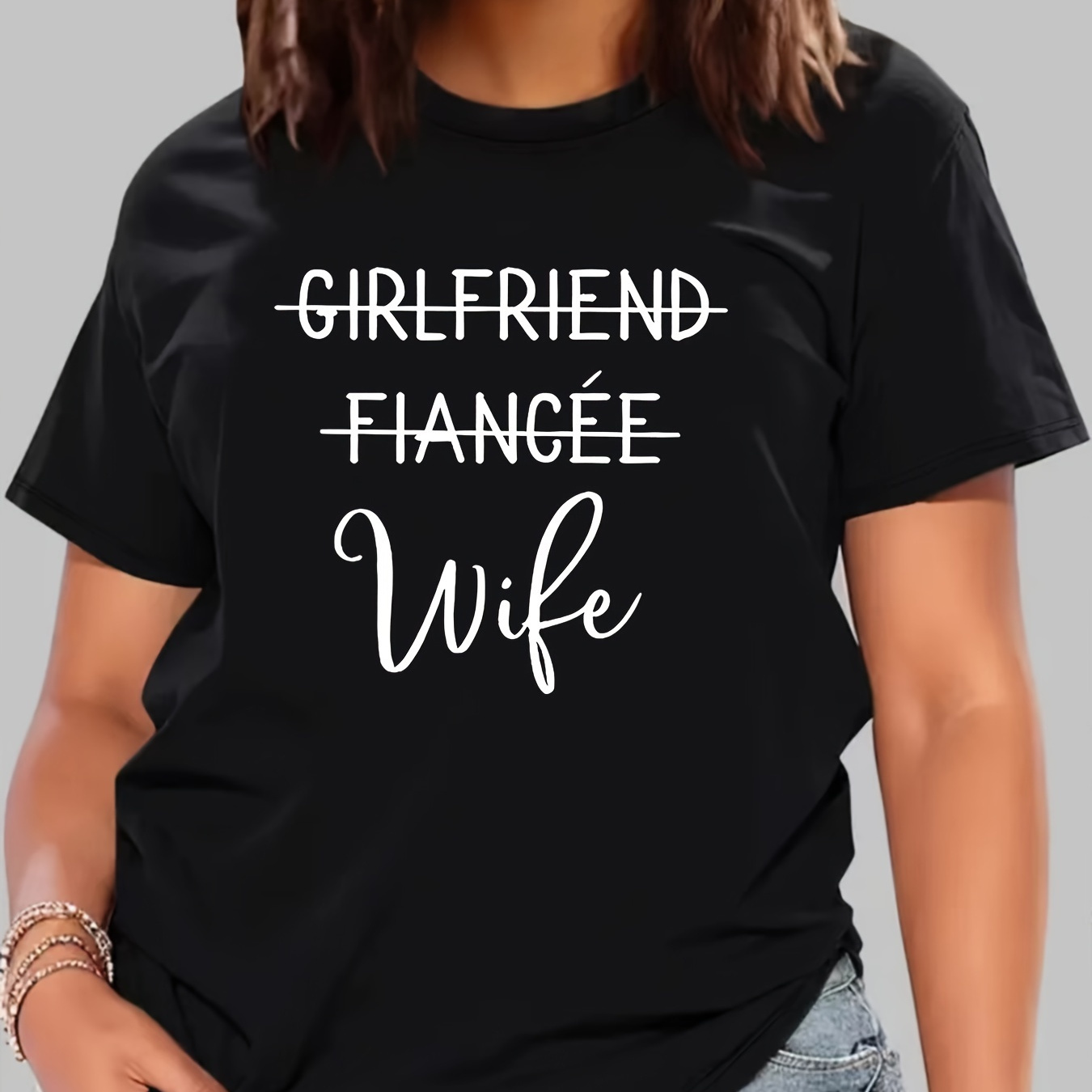 

Wife Letter Print T-shirt, Short Sleeve Crew Neck Casual Top For Summer & Spring, Women's Clothing