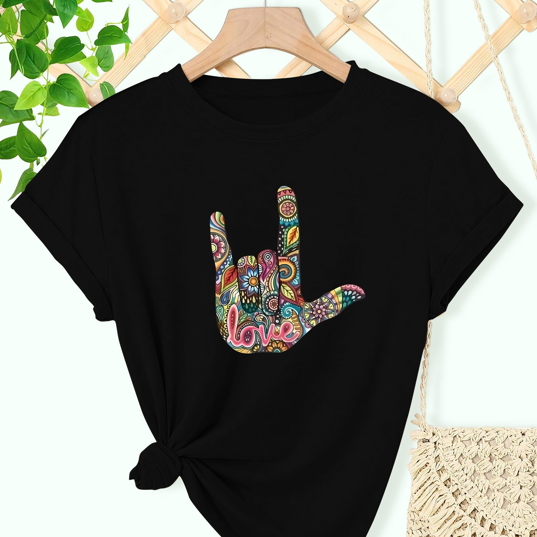 

Women's Bohemian Love Hand Gesture Print T-shirt, Casual Round Neck Short Sleeve Top, Summer Sportswear