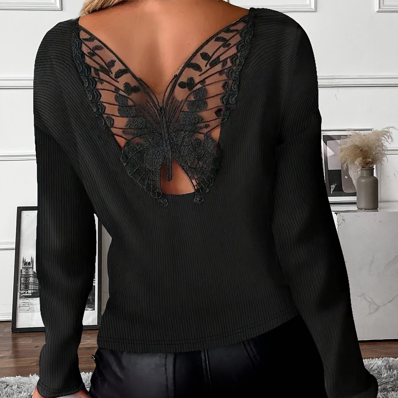 

Elegant Lace-trimmed Ribbed Long Sleeve T-shirt For Women - , Crew Neck, Machine Washable - Spring & Fall