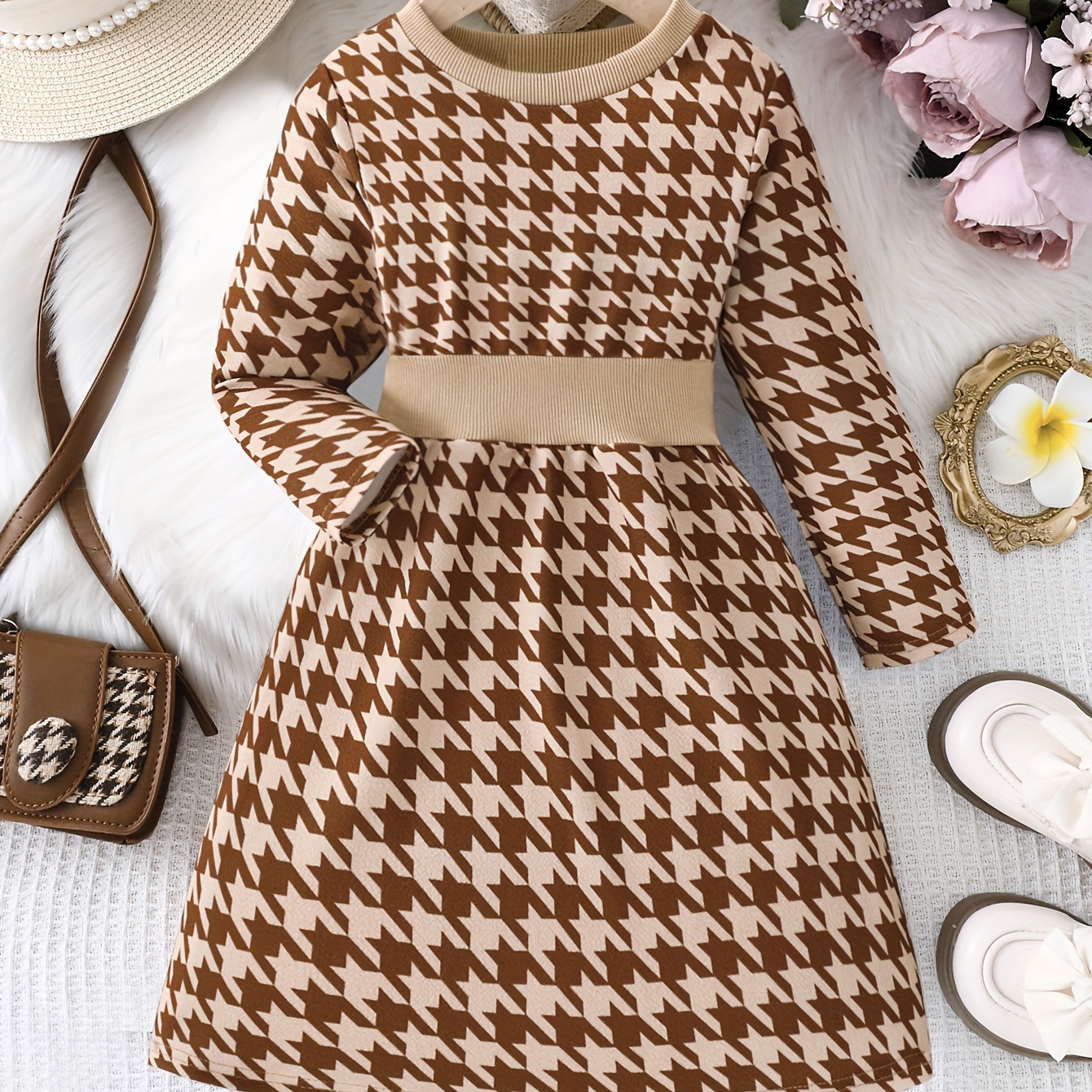 

Girls Elegant & Stylish Long Sleeve Line Dress For Spring & Fall