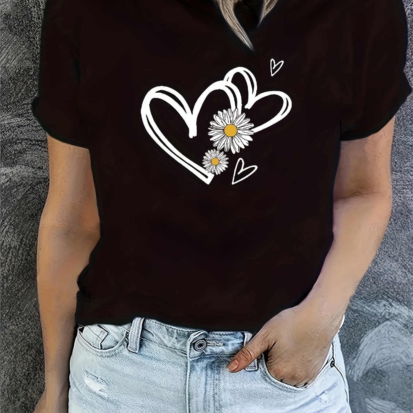 

Graphic Print T-shirt, Short Sleeve Crew Neck Casual Top For Summer & Spring, Women's Clothing
