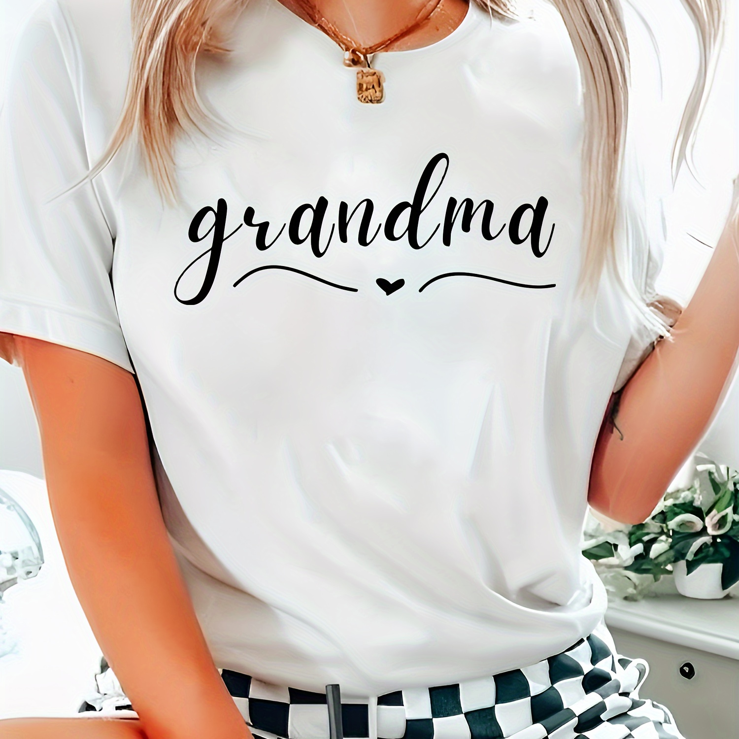 

Grandma Letter Print T-shirt, Casual Crew Neck Short Sleeve Top For Spring & Summer, Women's Clothing