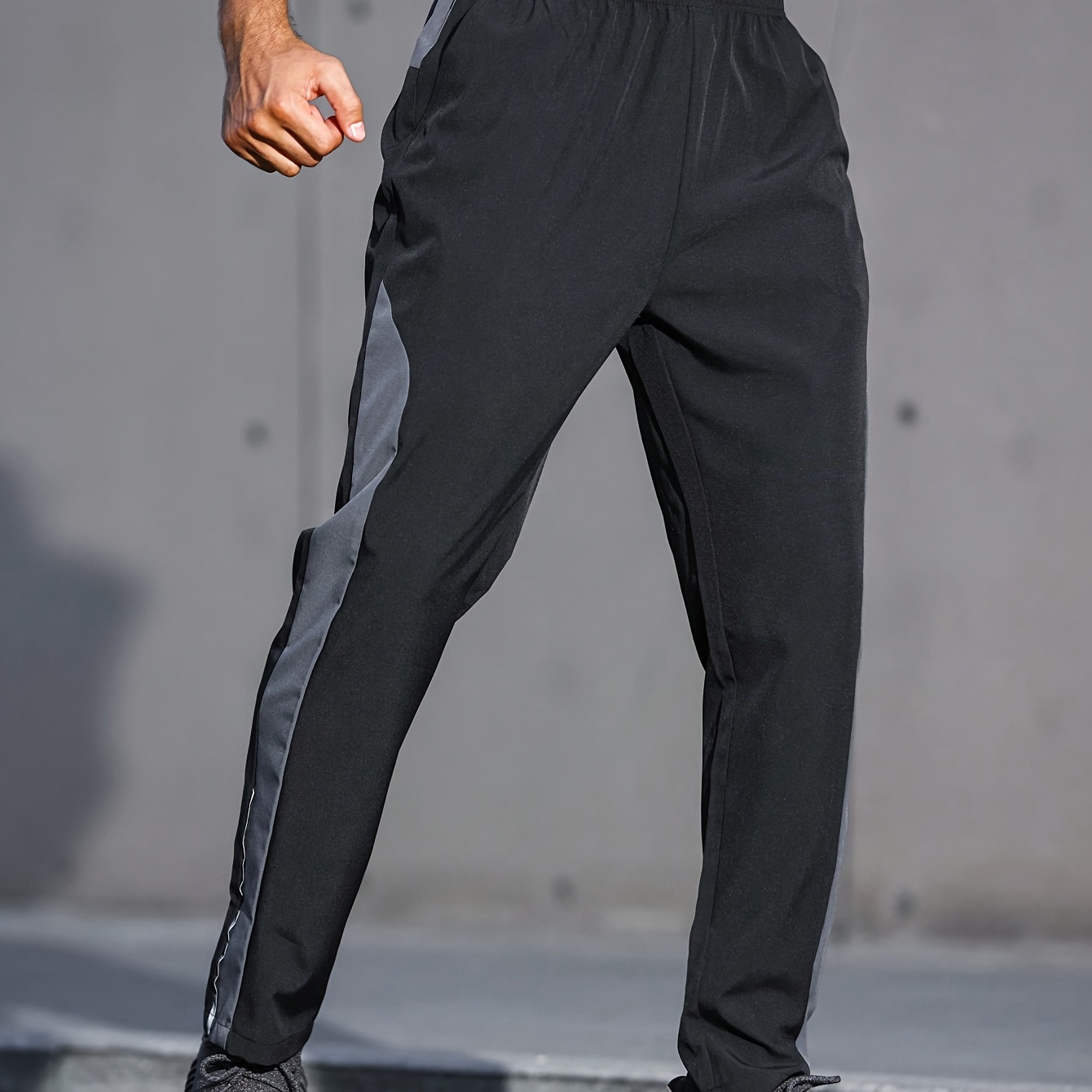 

1pc, Men's Contrast Color Sports Pants With Elastic Waistband And Pockets, Versatile And Chic Trousers For Outdoors And Sports Wear