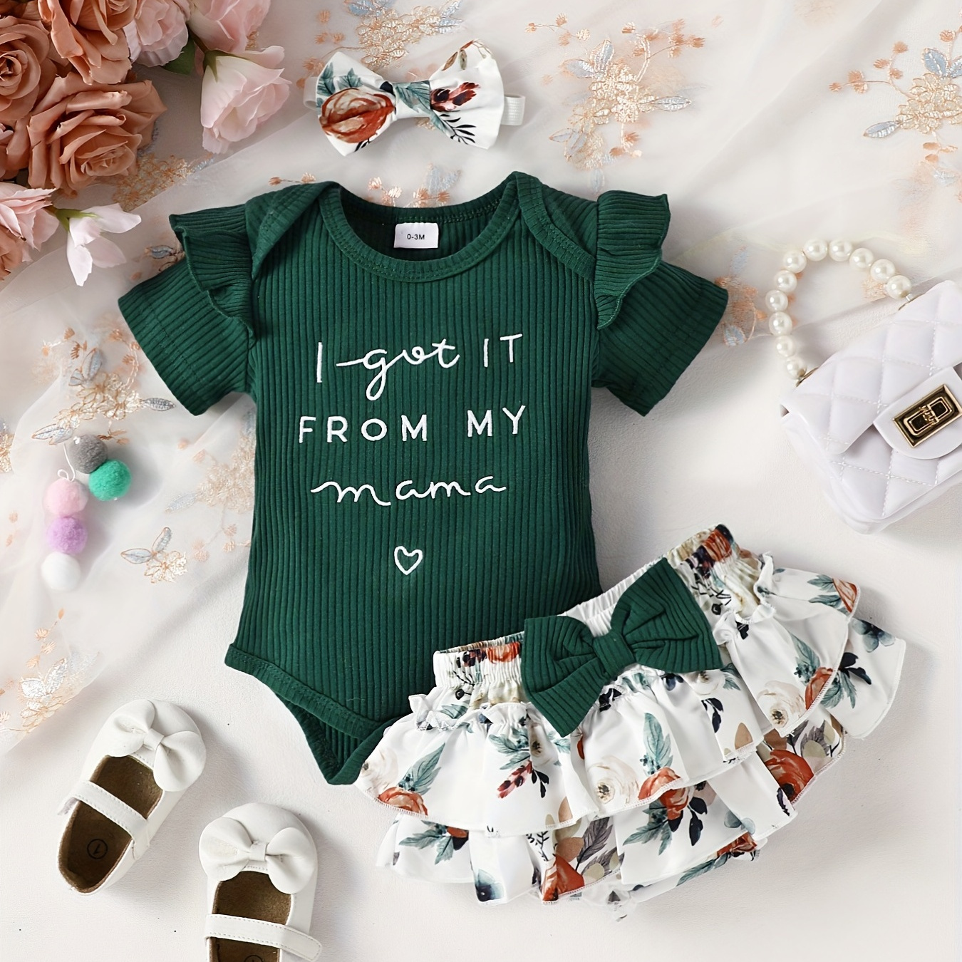 

Adorable 3-piece Outfit For Baby Girls - 'i Got It From My Mama' Onesie, Floral Shorts & Headband Set!