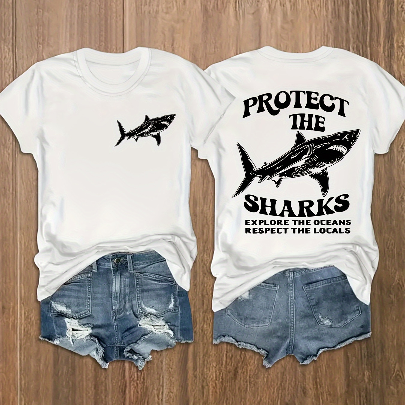 

Plus Size Sharks Print T-shirt, Casual Crew Neck Short Sleeve Top For Spring & Summer, Women's Plus Size Clothing