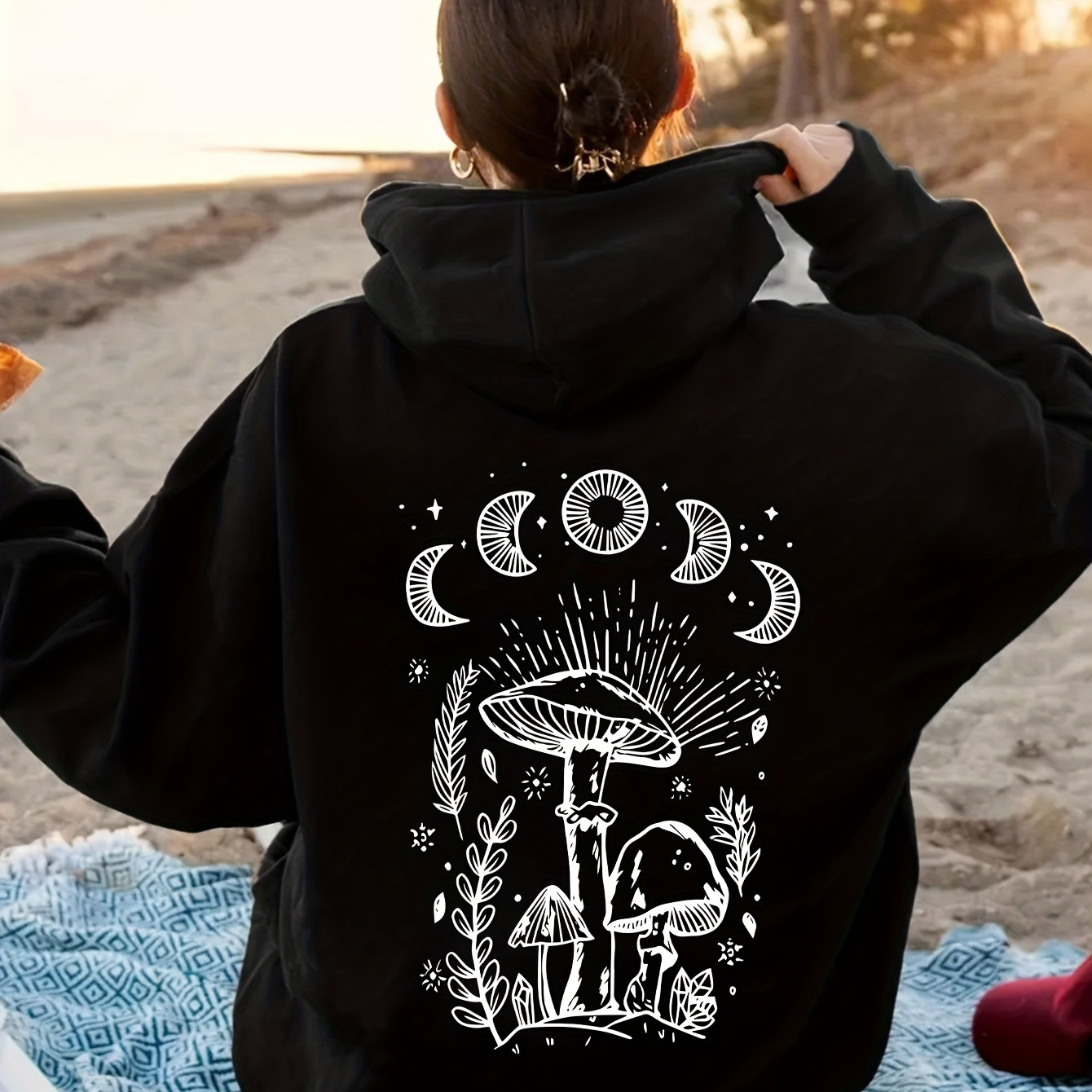 

. Mushroom And Grass Print Kangaroo Pocket Hoodie, Casual Long Sleeve Drawstring Hoodie, Women's Clothing