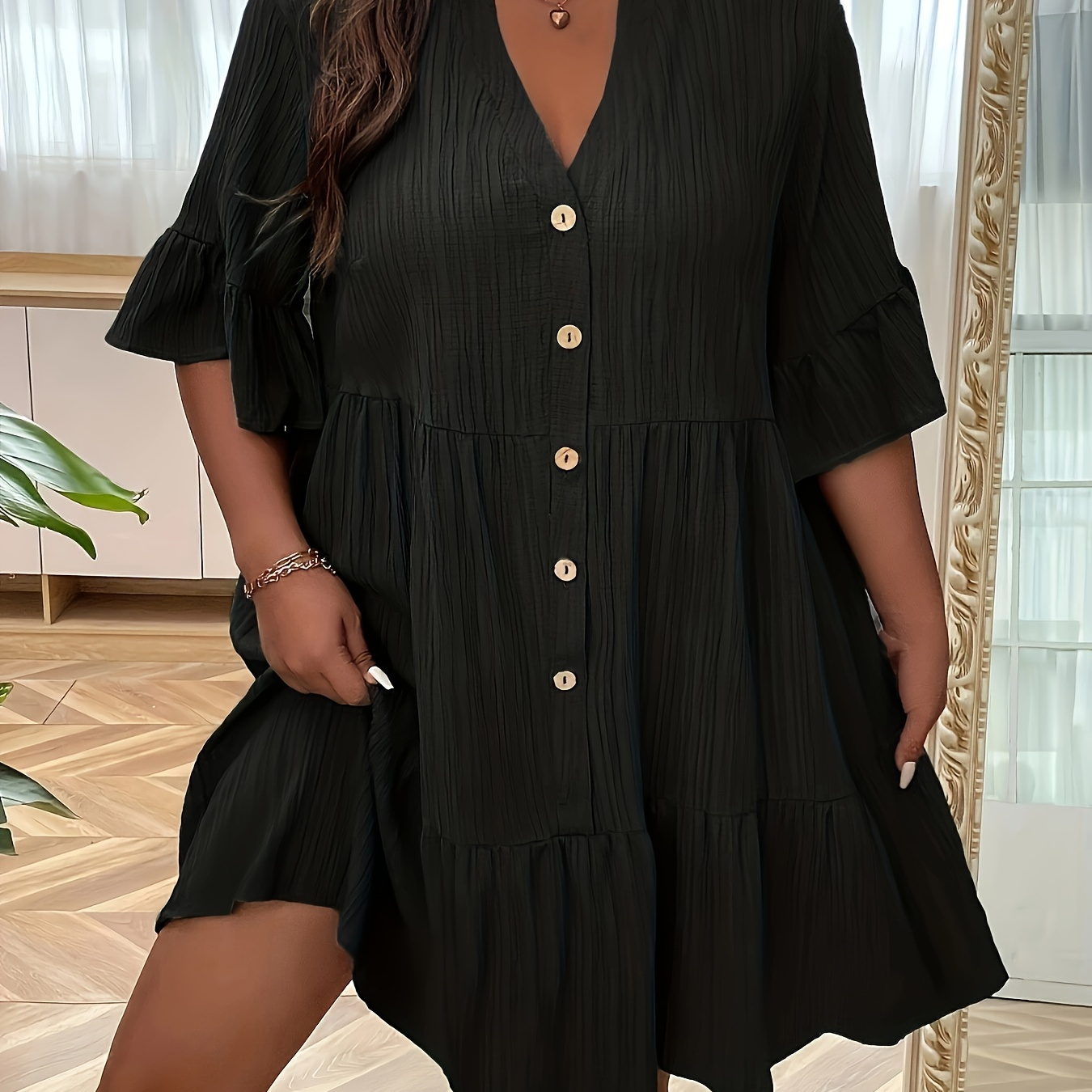 

Plus Size Button Front Ruched Ruffle Hem Dress, Casual Short Sleeve Dress For Spring & Summer, Women's Plus Size Clothing