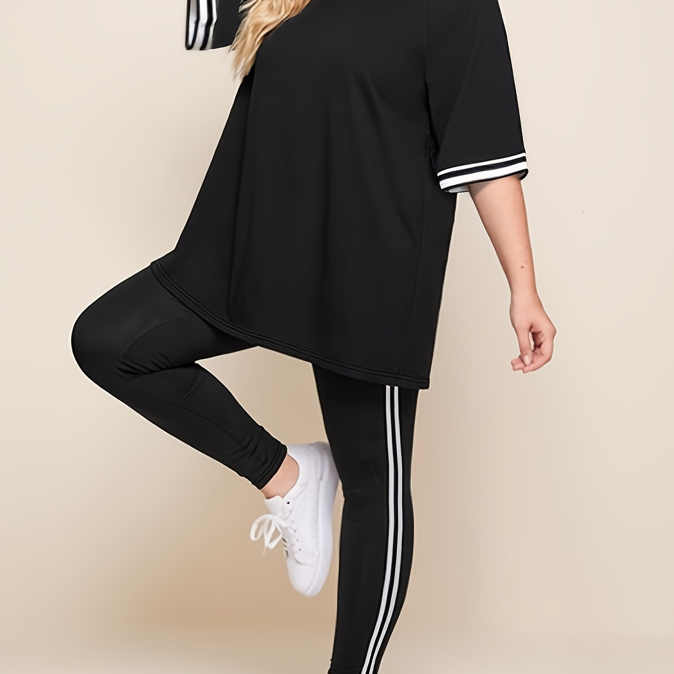 

Plus Size Casual Contrast Trim Pants Set, Crew Neck Top & Pants Outfits For Spring & Summer, Women's Plus Size Clothing