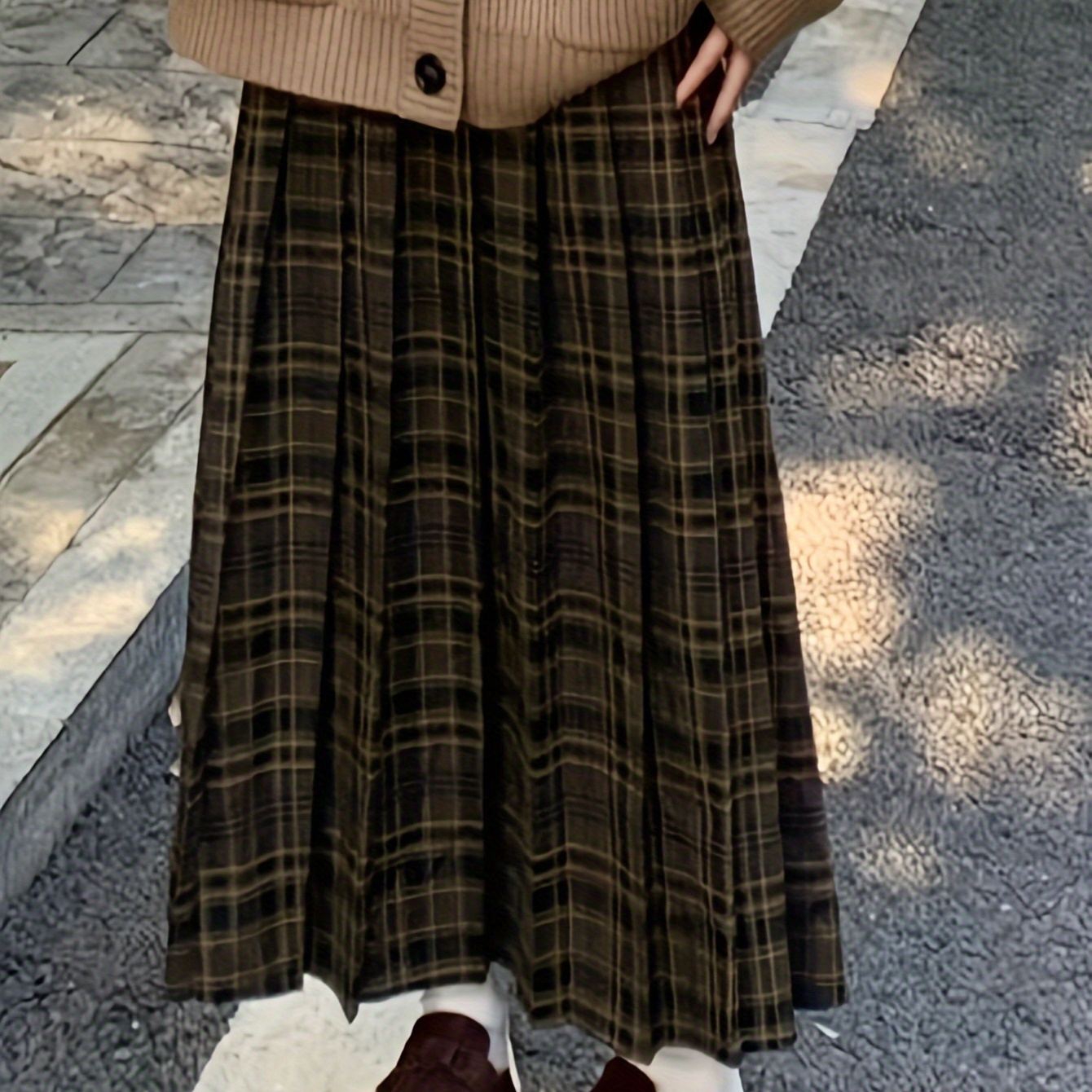 

Elegant Tartan Pleated Midi Skirt - Polyester With Cotton 65%, Polyester 35%, Spring/fall Collection, Zipper Detail, Woven Fabric, Vintage Style