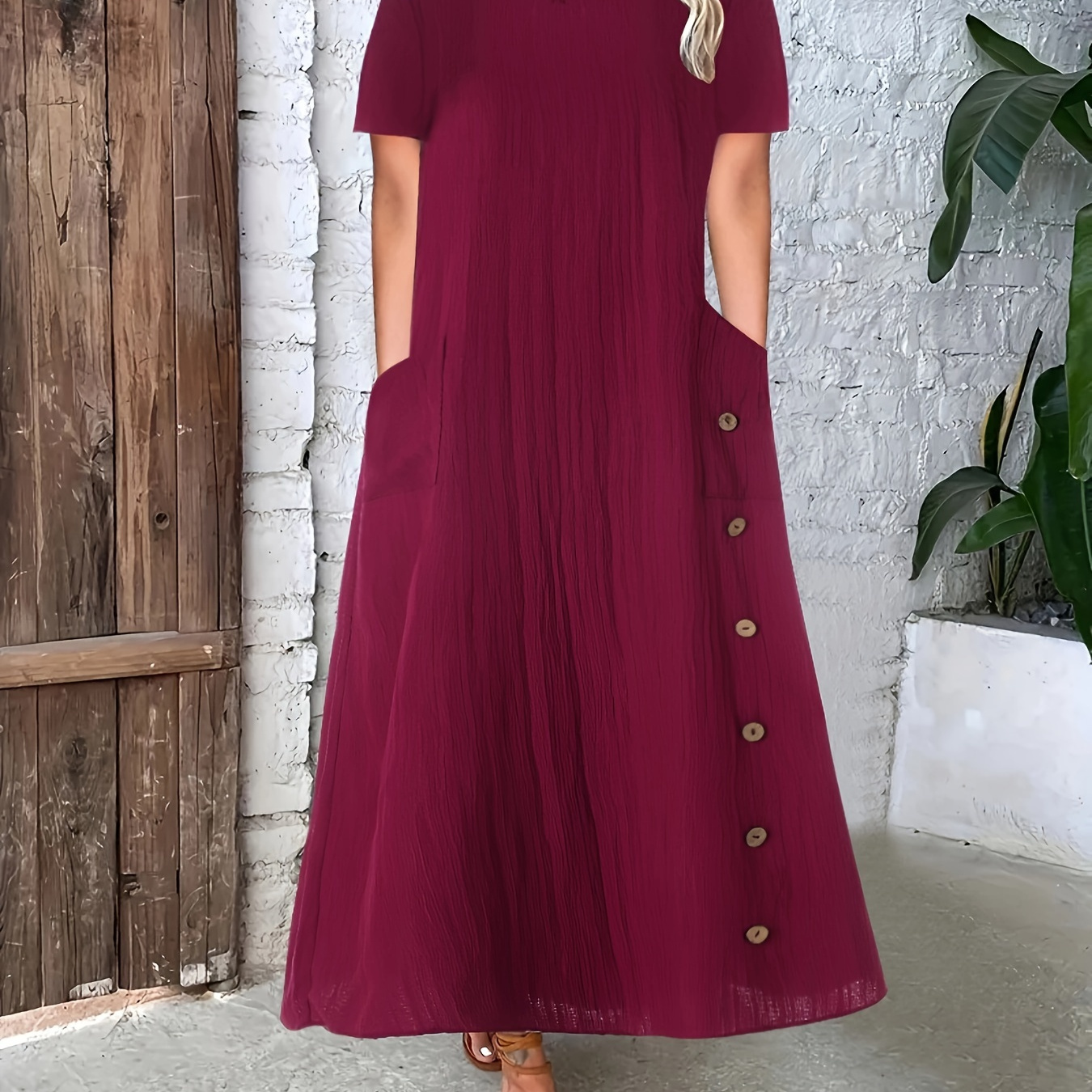 

Robe Midi Décontractée pour Femme en avec Poches à Boutons - Col en V, Manches Courtes, Couleur Unie, Style Vacances Printemps/Été, Polyester, Lavable en Machine