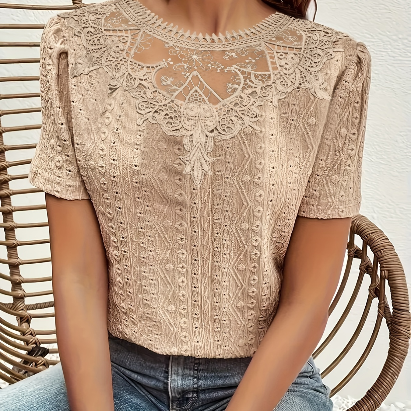 

Plus Size Lace Stitching Solid T-shirt, Casual Short Sleeve Top For Spring & Summer, Women's Plus Size Clothing